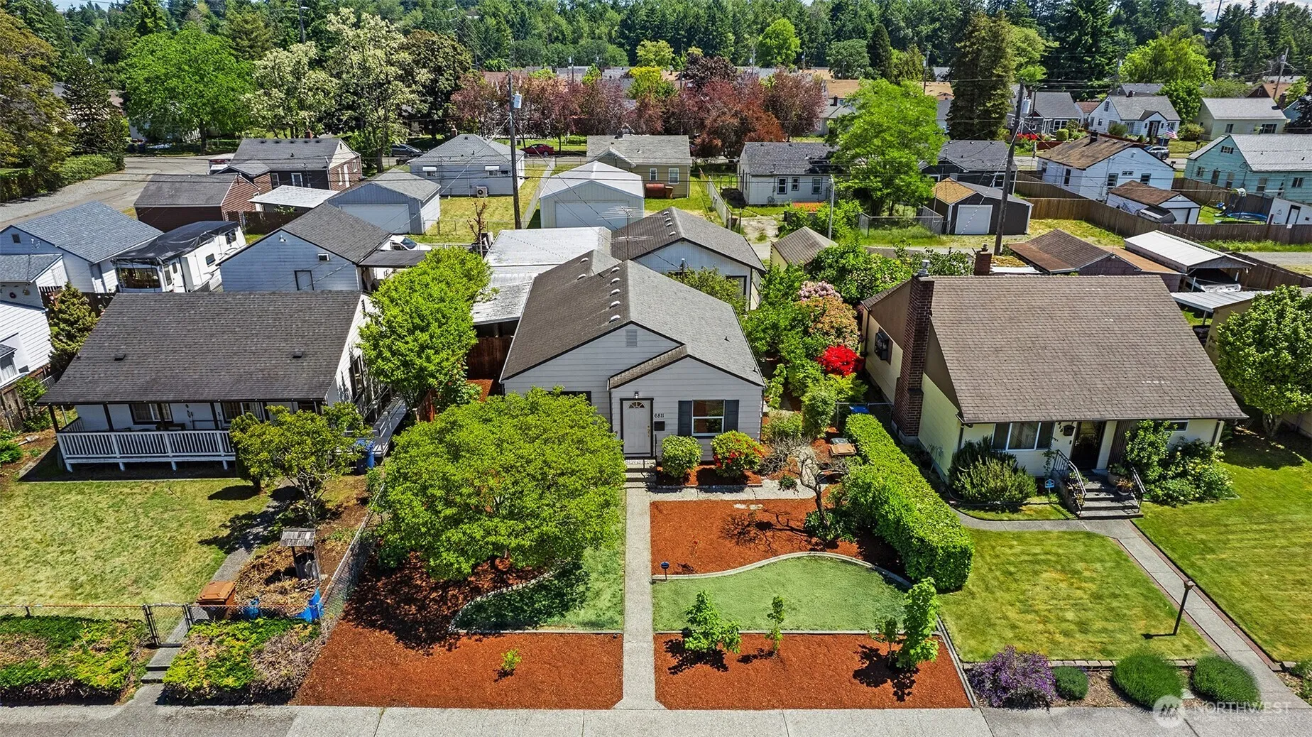 Property photo for 6811 S Oakes Street, Tacoma photo 4