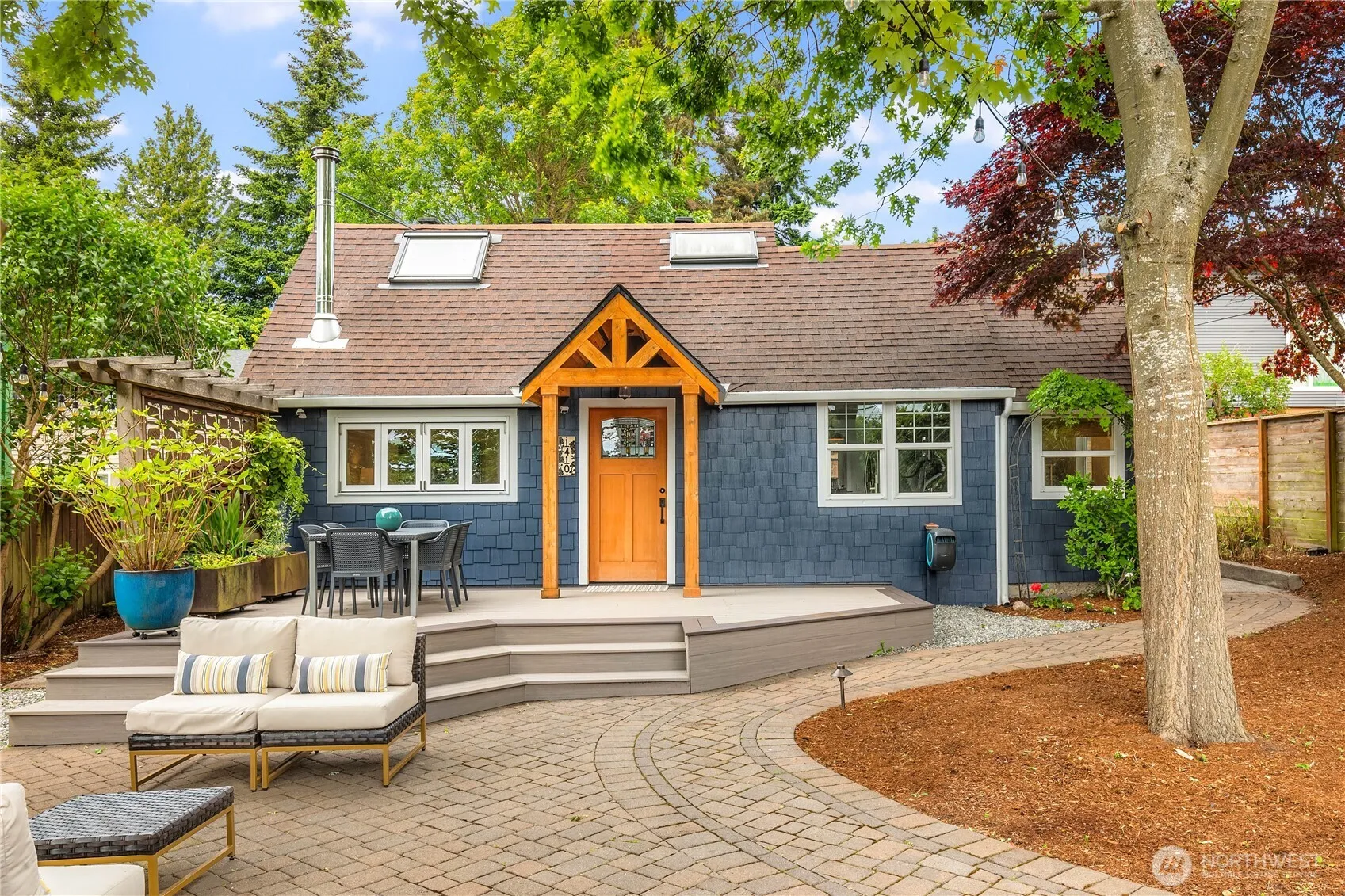 Property photo for 1410 N 100th Street, Seattle
