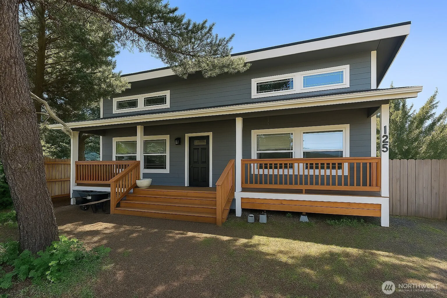Property photo for 125 Ocean Shores Boulevard Sw, Ocean Shores