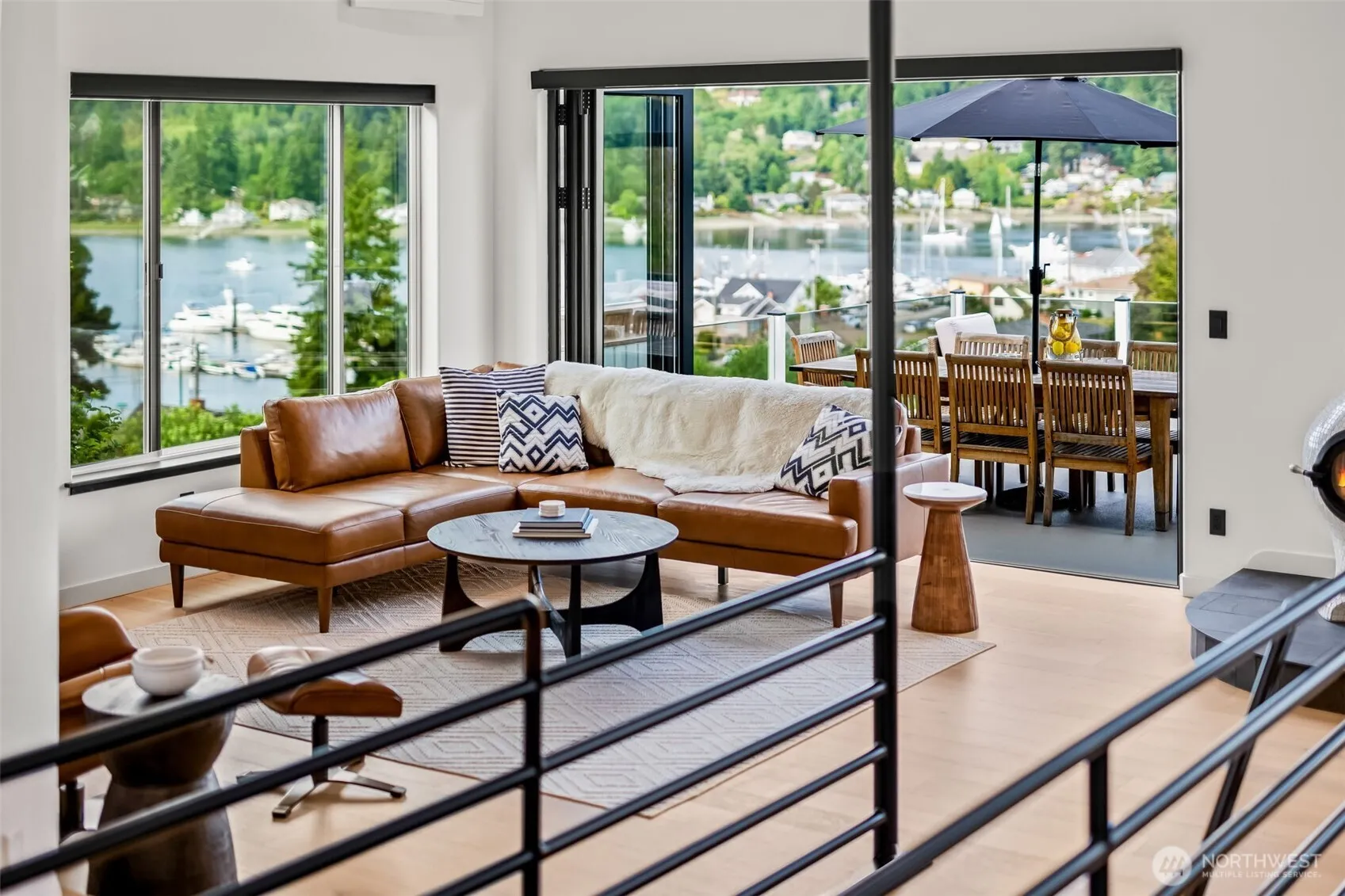 Property photo for 8115 Bayridge Avenue, Gig Harbor photo 3