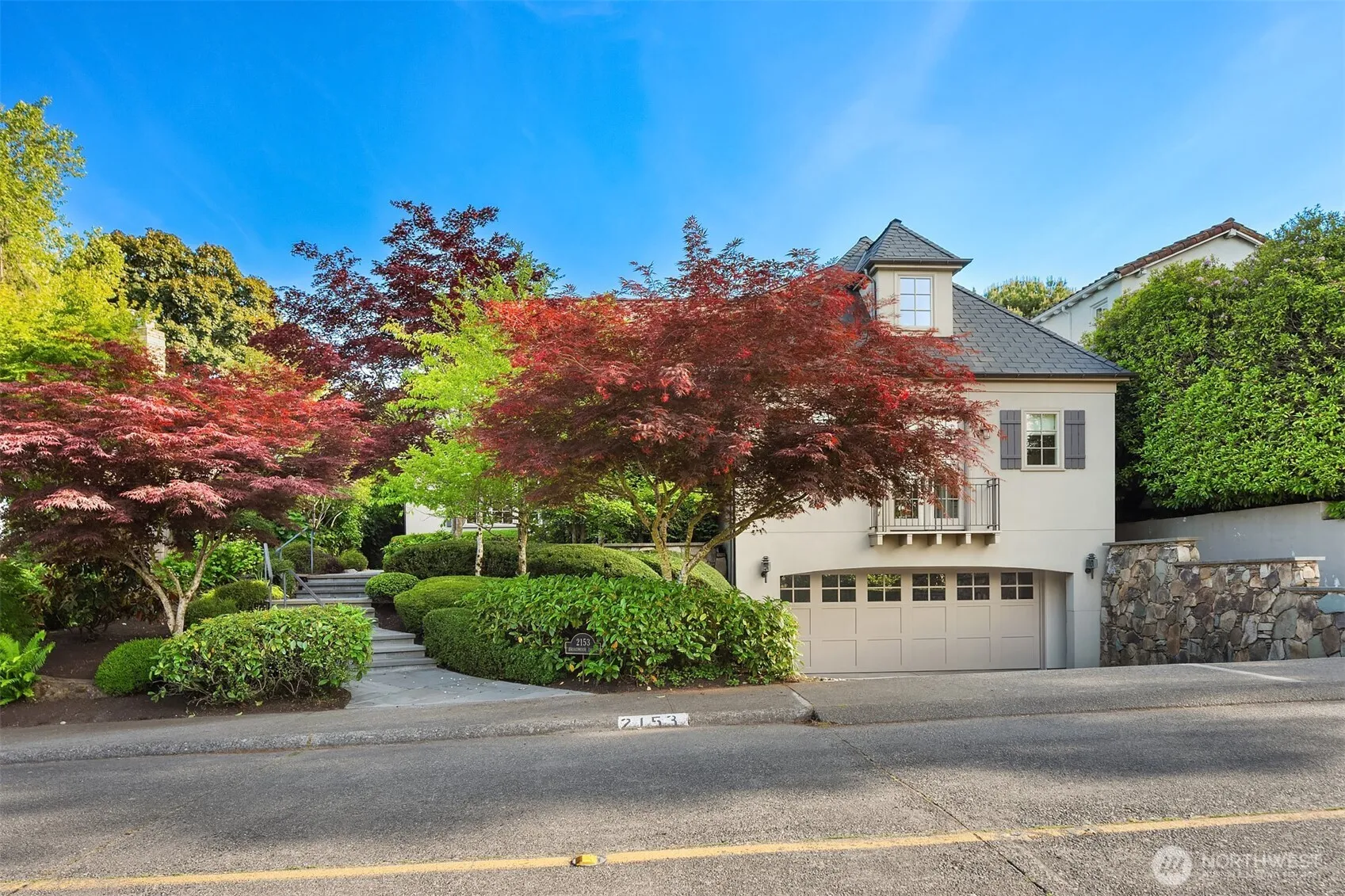 Property photo for 2153 Broadmoor Drive E, Seattle photo 2