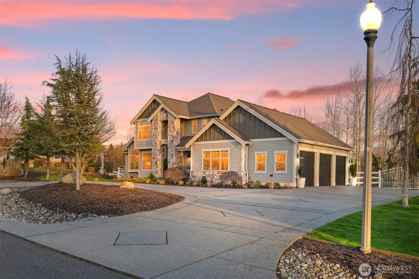Property photo for 367 E Silverado Court, Bellingham