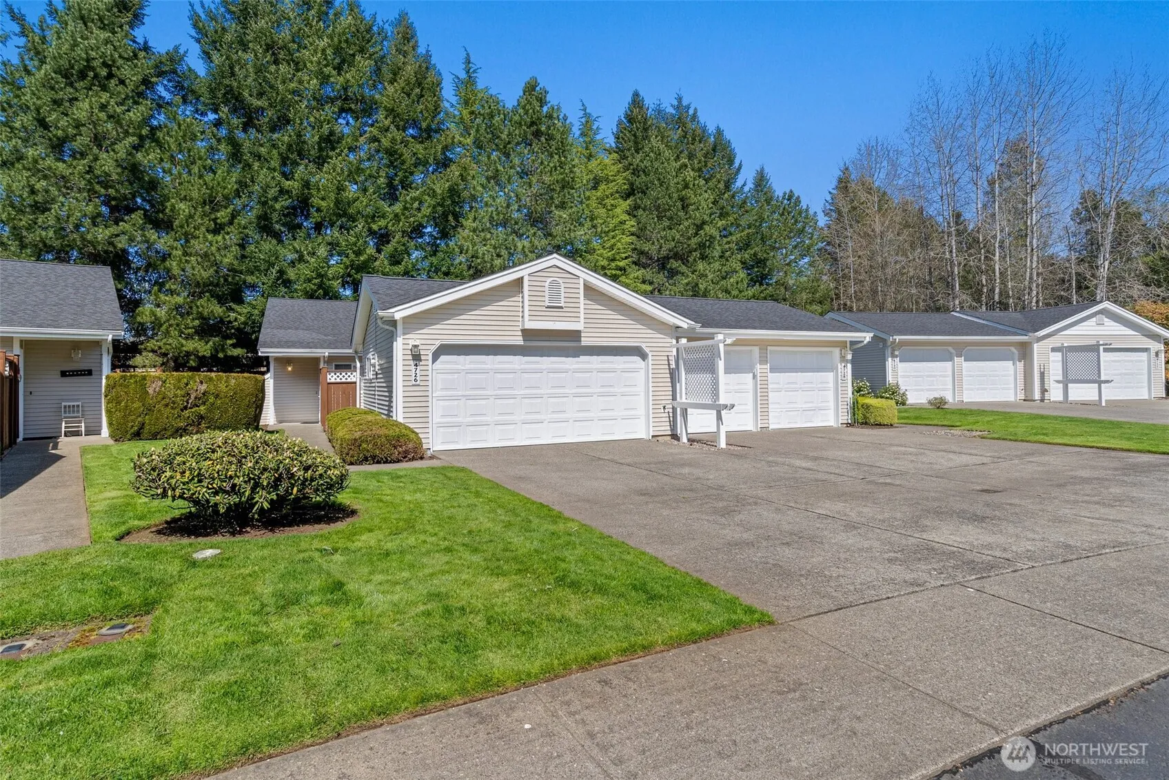 Property photo for 4726 Stratford Lane Se, Olympia photo 2