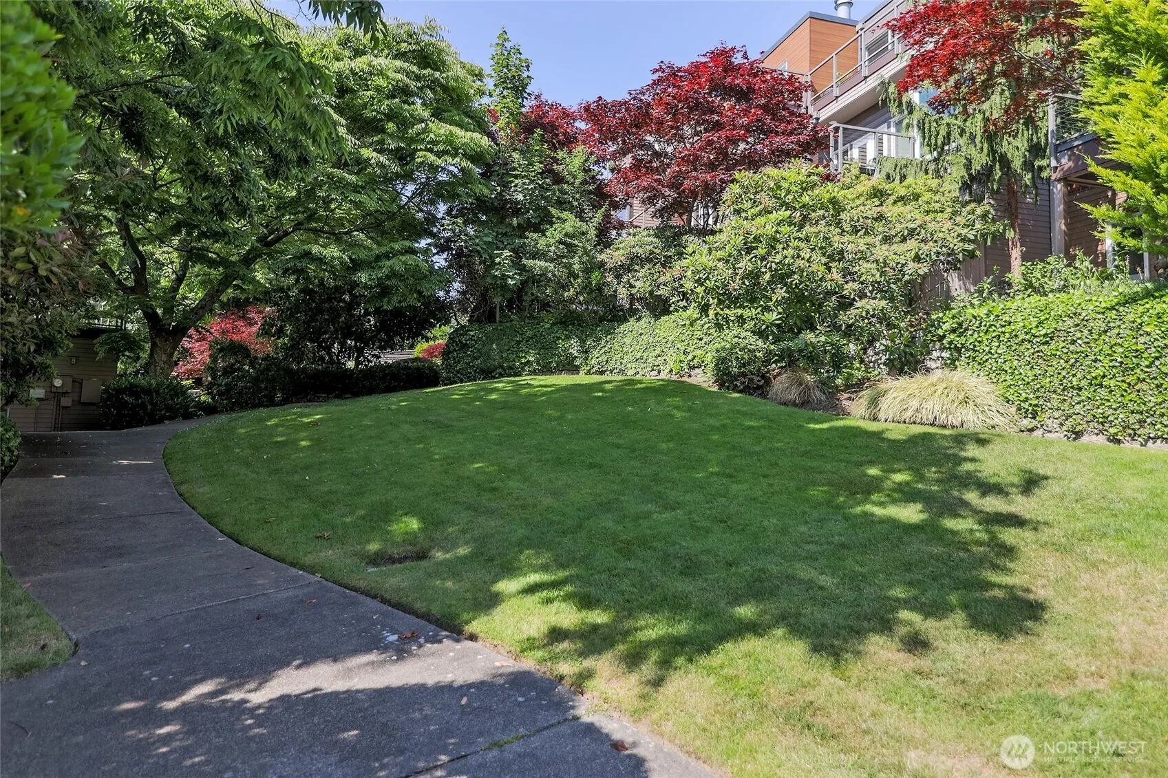 Property photo for 101 Nw 58th Street #9, Seattle photo 3