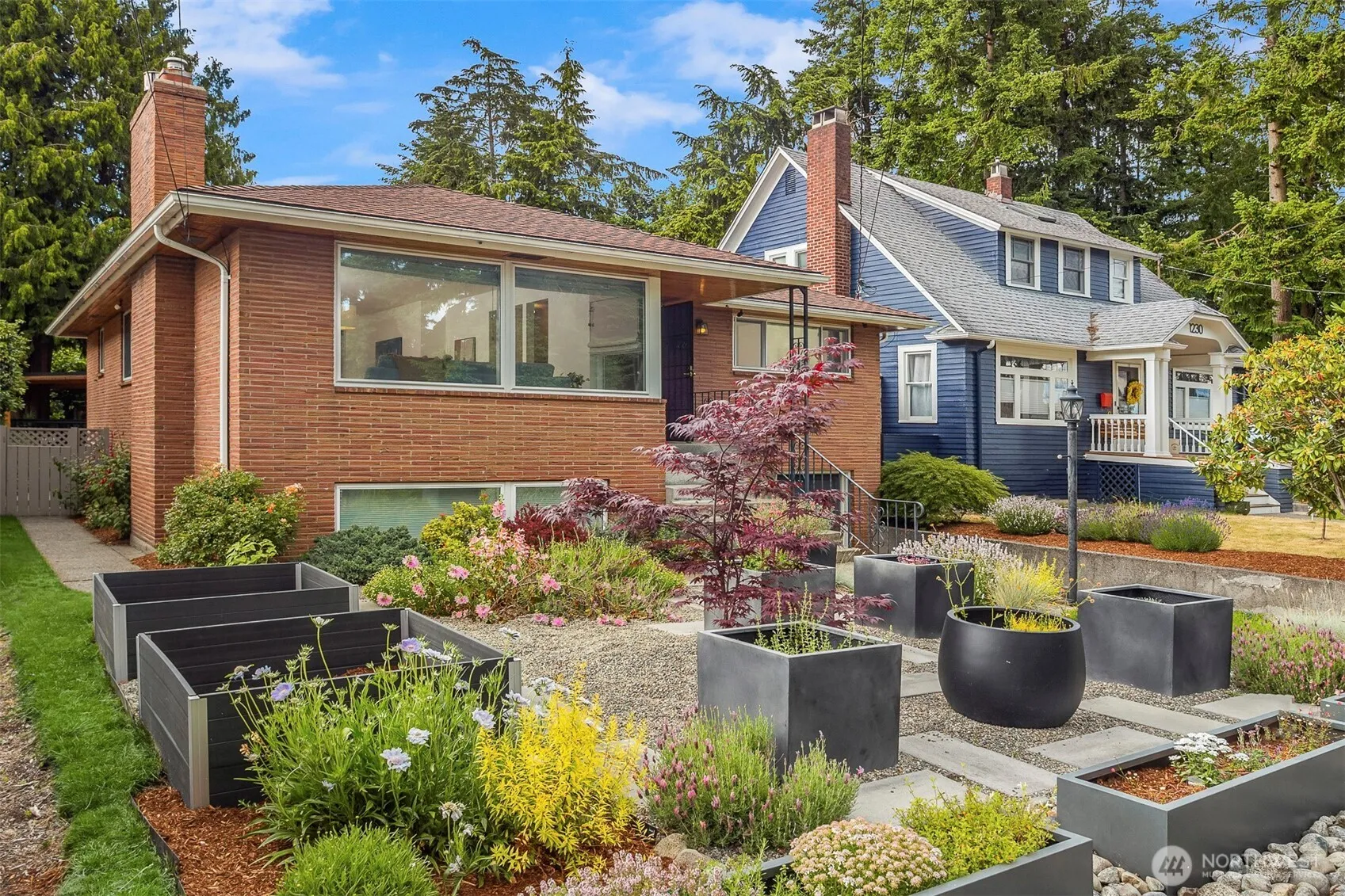 Property photo for 1226 Ne 89th St, Seattle photo 3