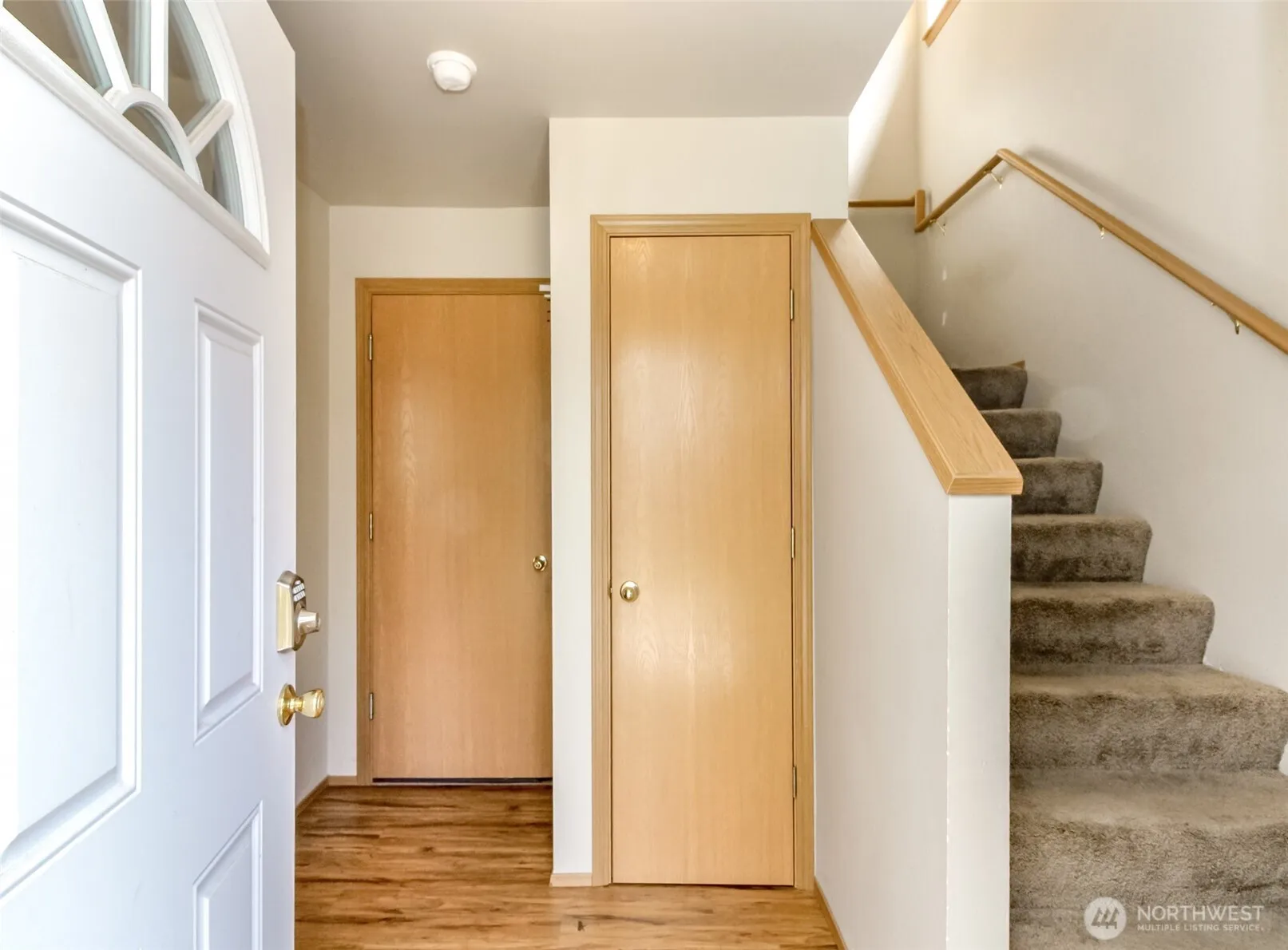 Property photo for 11214 3rd Avenue E, Tacoma photo 2