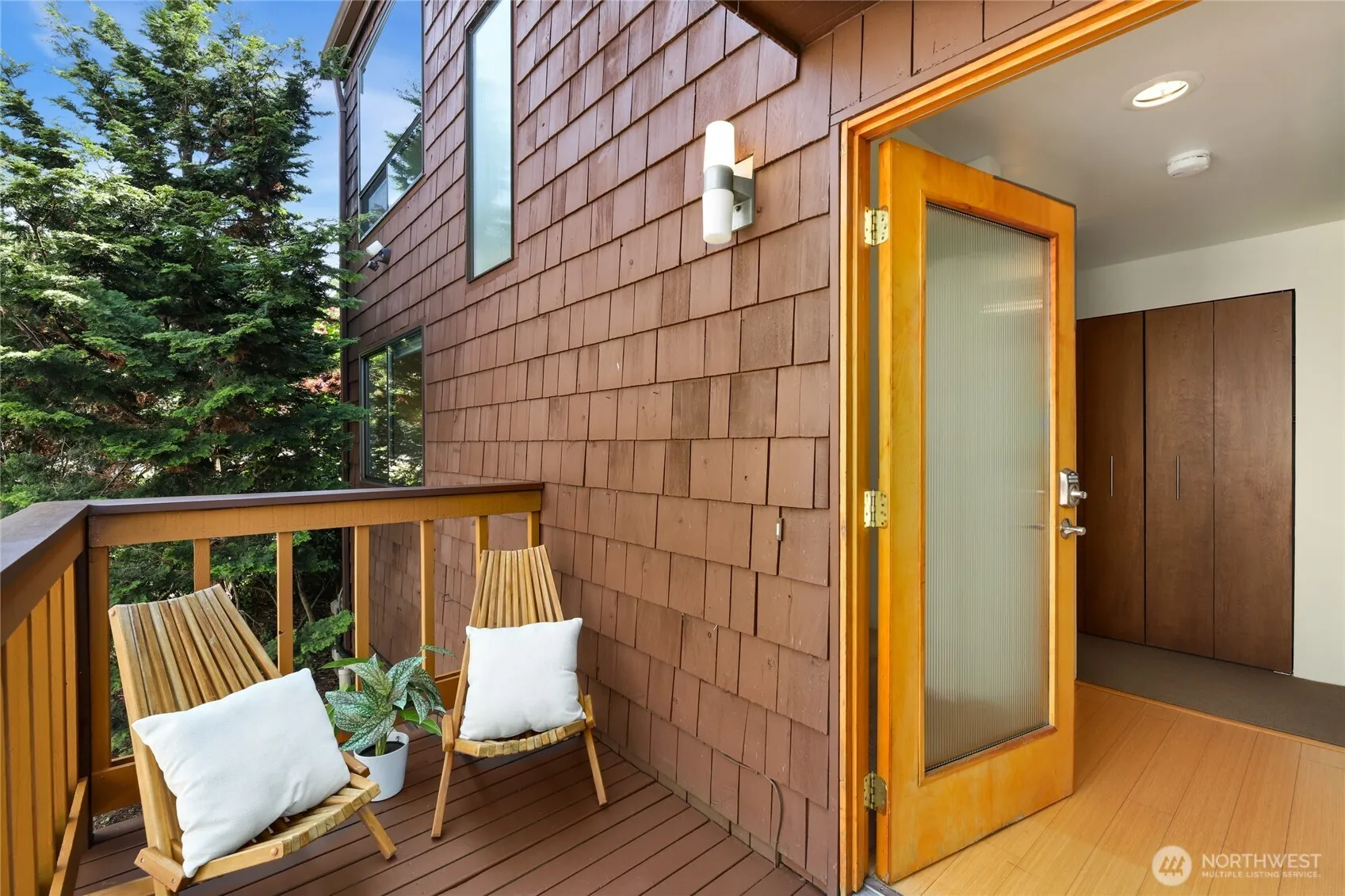 Property photo for 4618 3rd Avenue Nw #3, Seattle photo 3