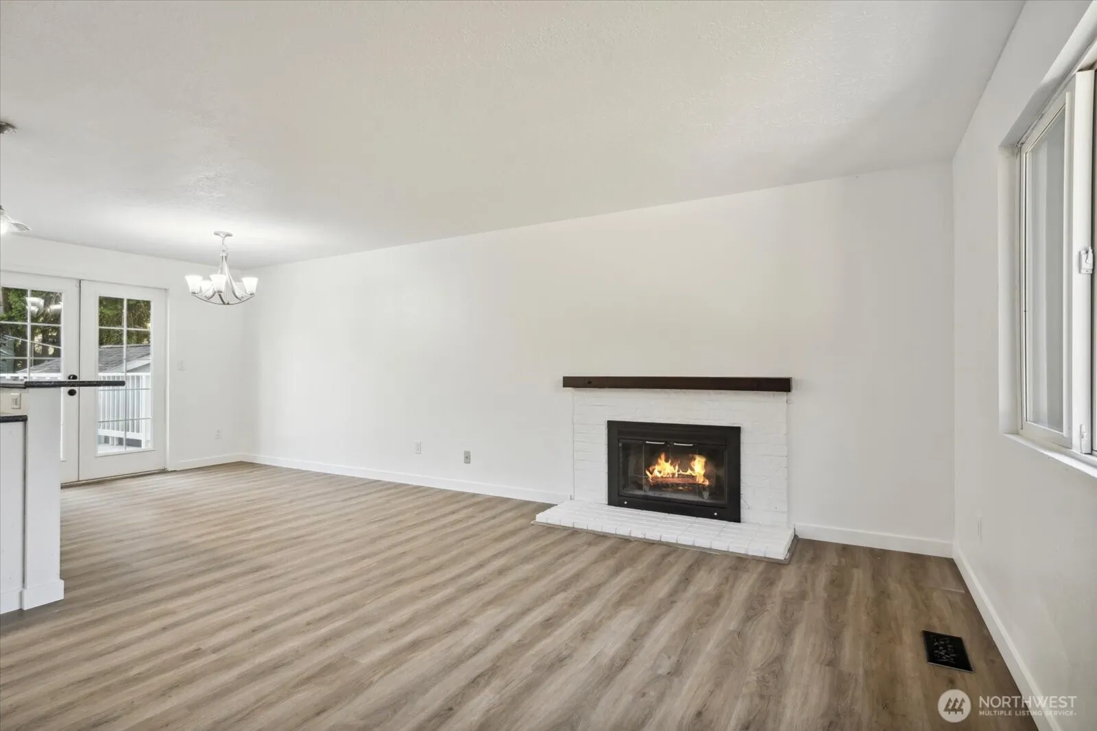 Property photo for 16931 20th Drive Se, Bothell photo 3
