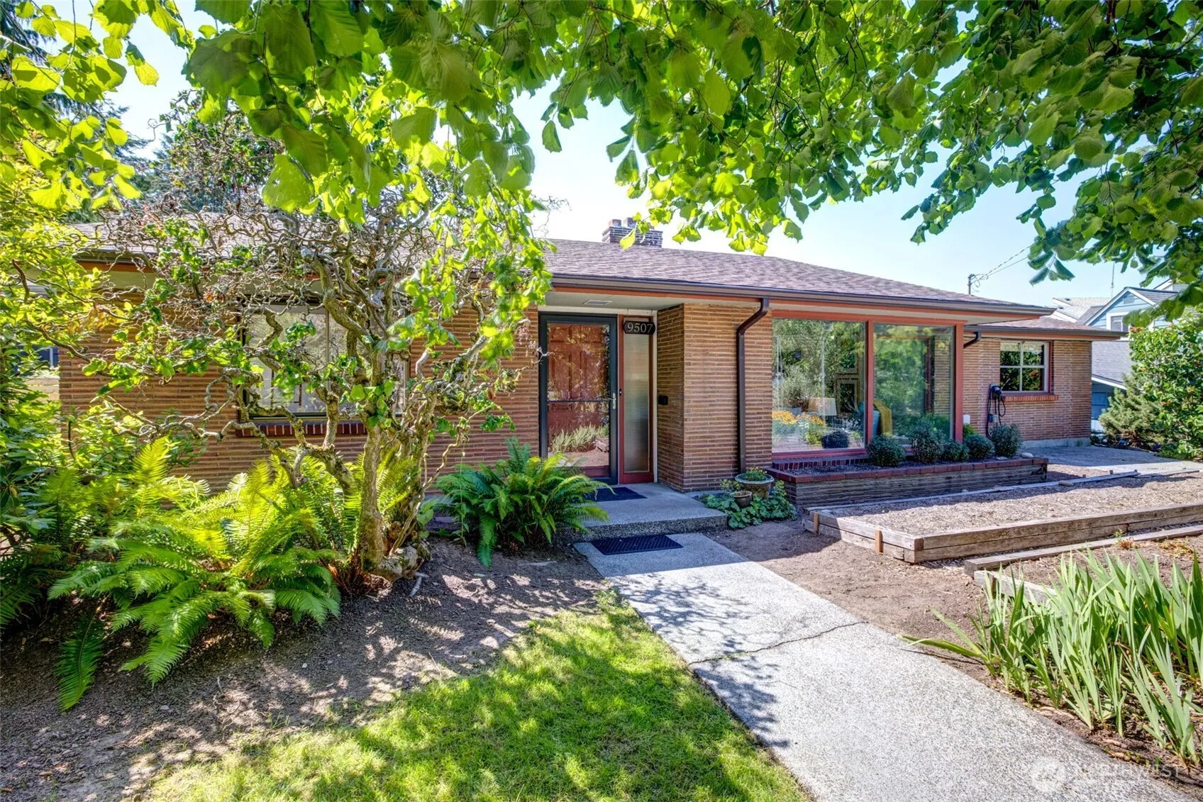 Property photo for 9507 59th Avenue S, Seattle