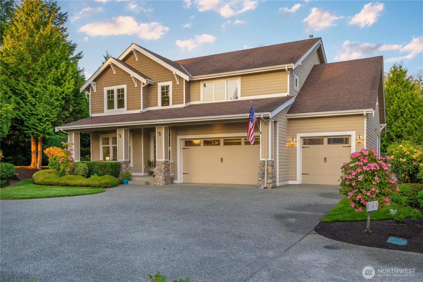 Property photo for 13564 Se 159th Place, Renton photo 3