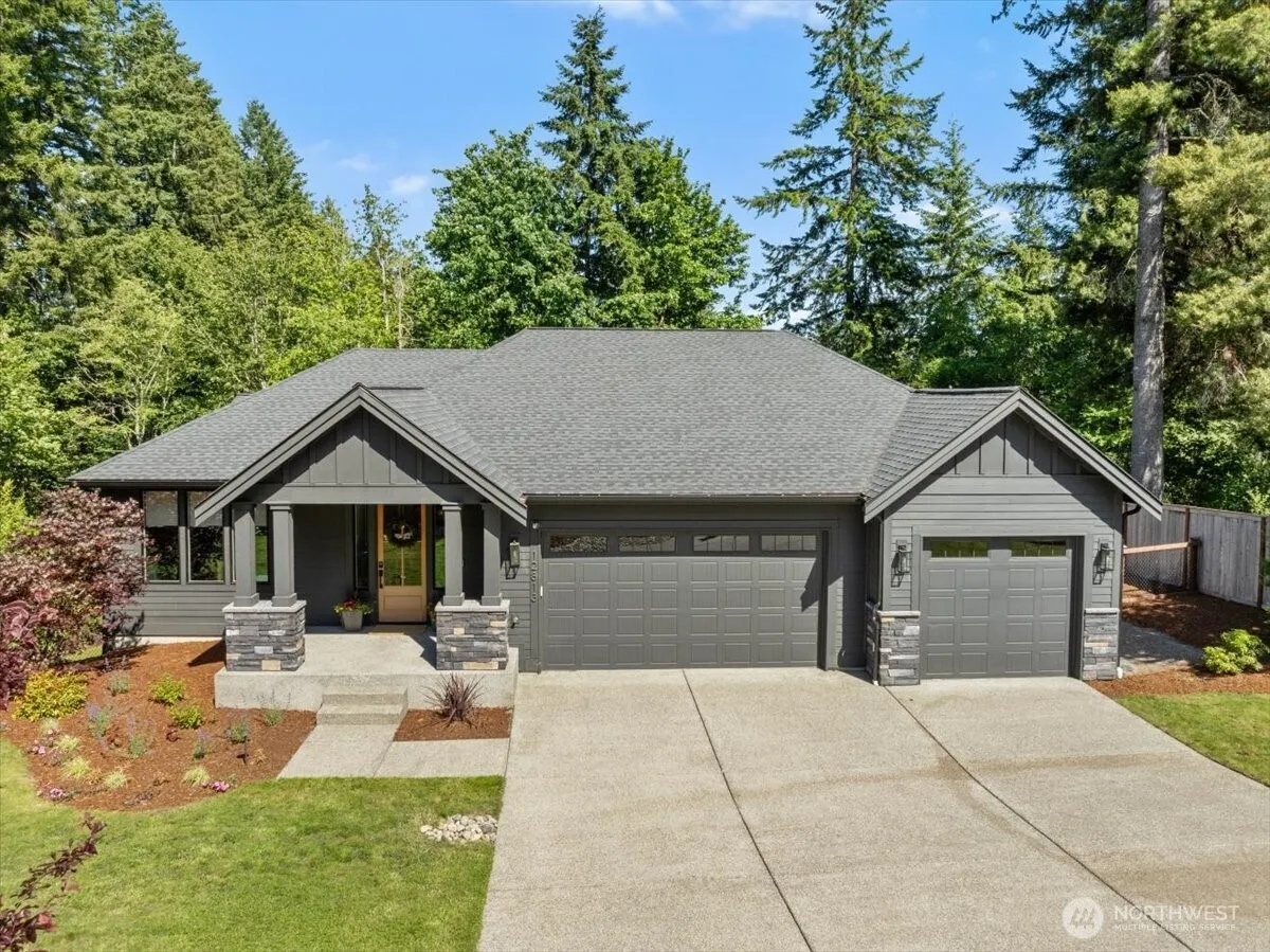 Property photo for 12813 36th Court Ave Nw, Gig Harbor photo 2