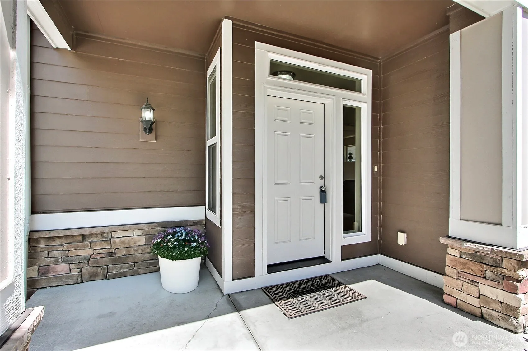 Property photo for 621 24th Avenue S, Puyallup photo 2