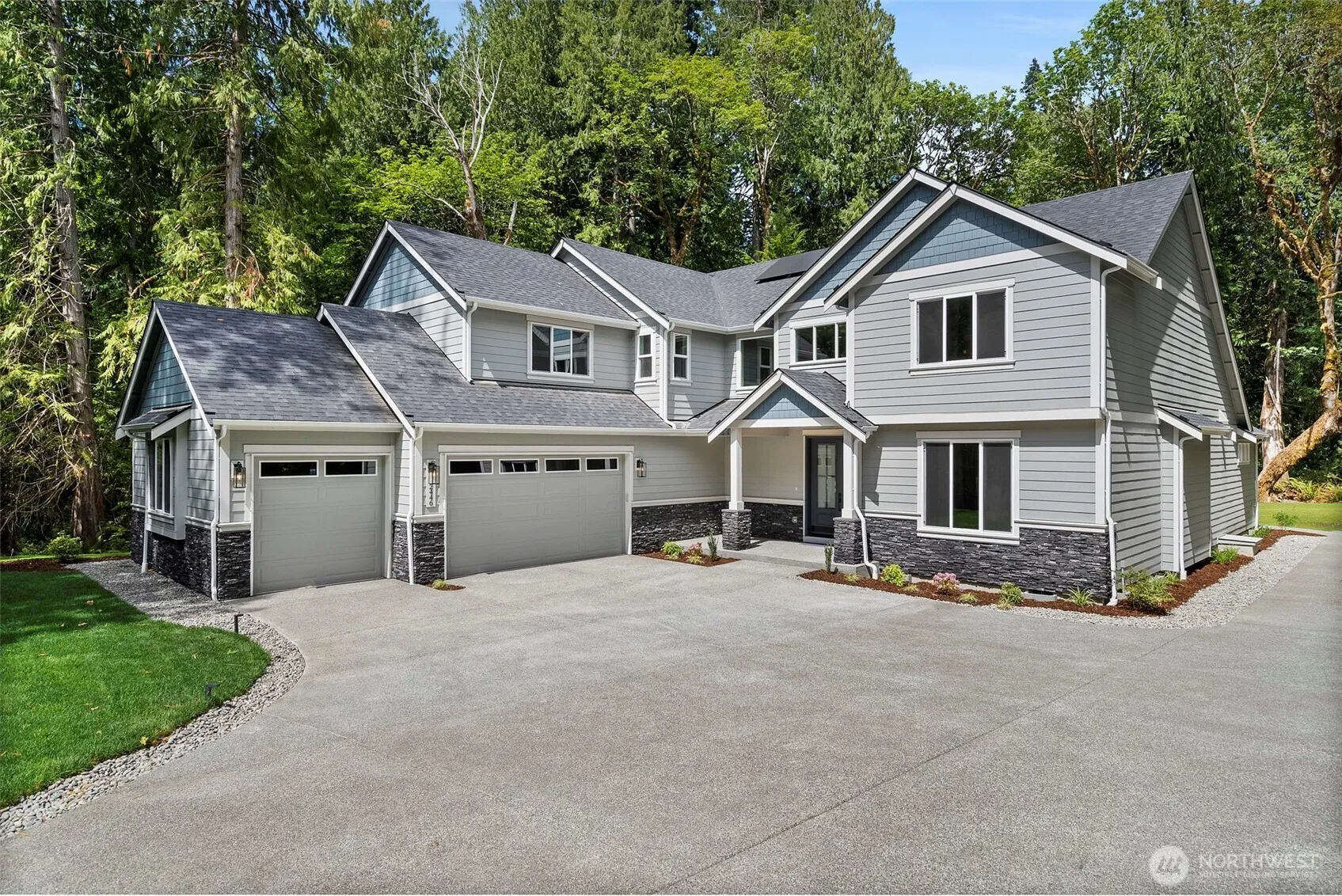 Property photo for 2446 64th Avenue Nw, Olympia