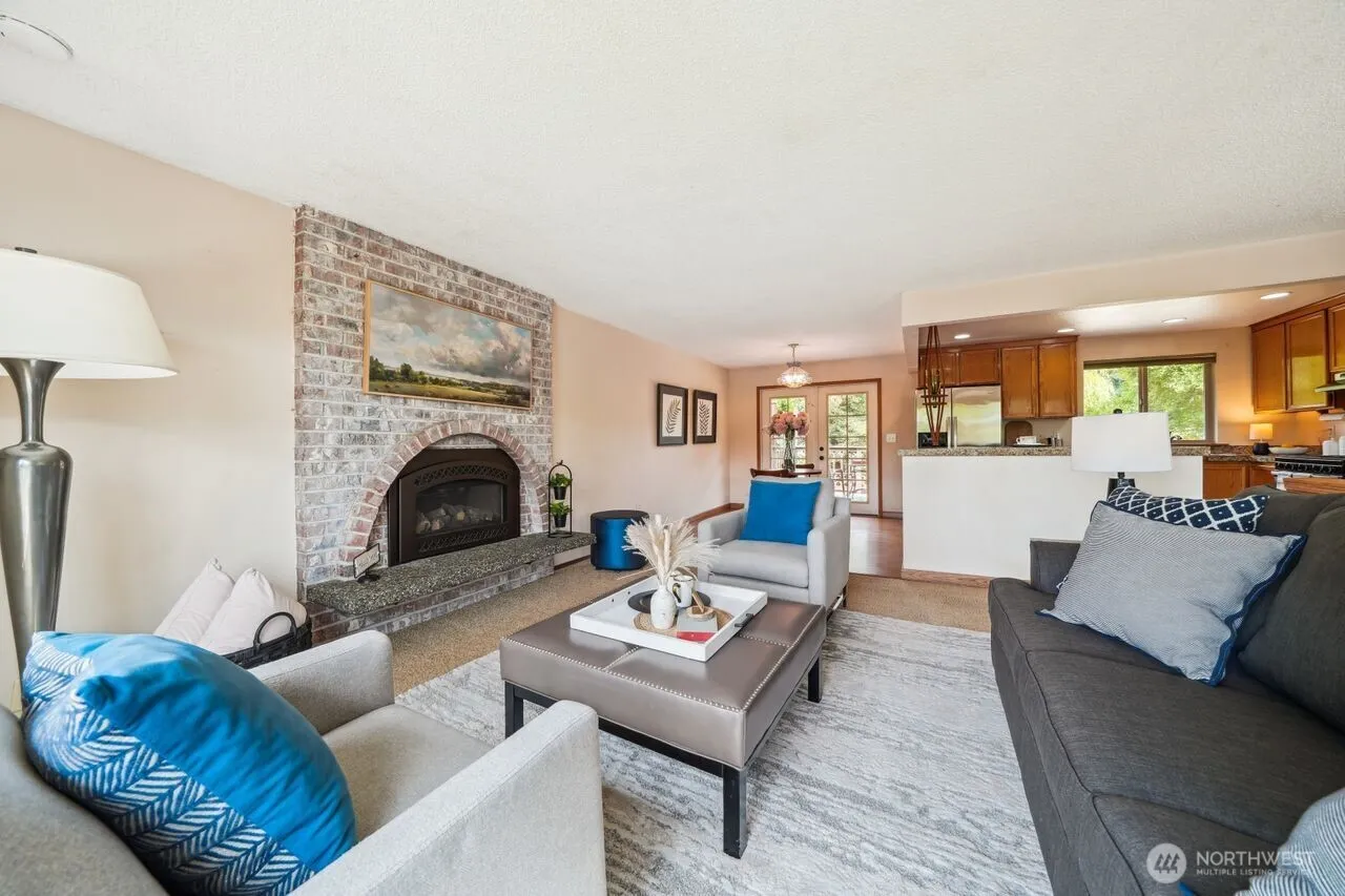 Property photo for 4512 S 256th Place, Kent photo 5