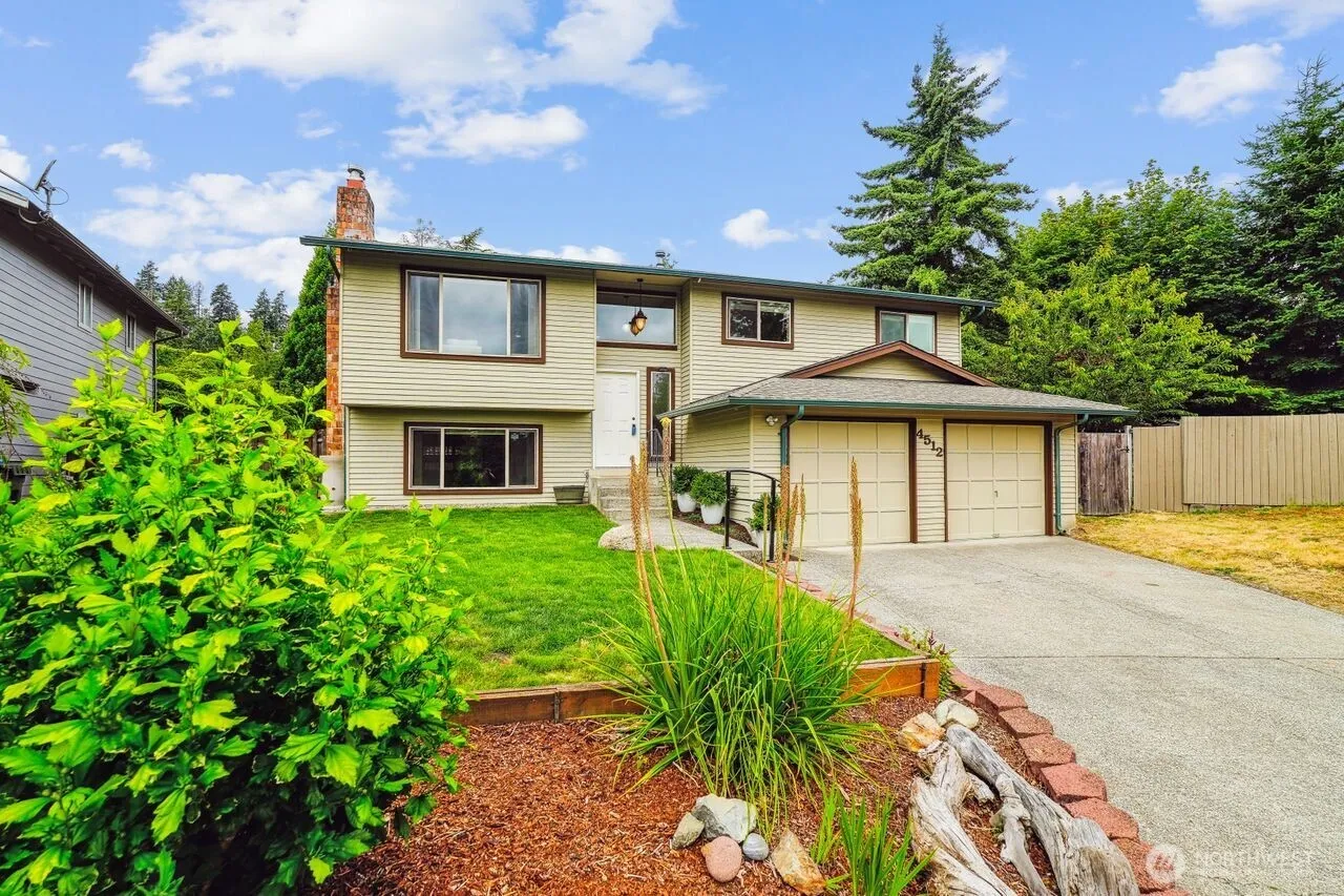Property photo for 4512 S 256th Place, Kent