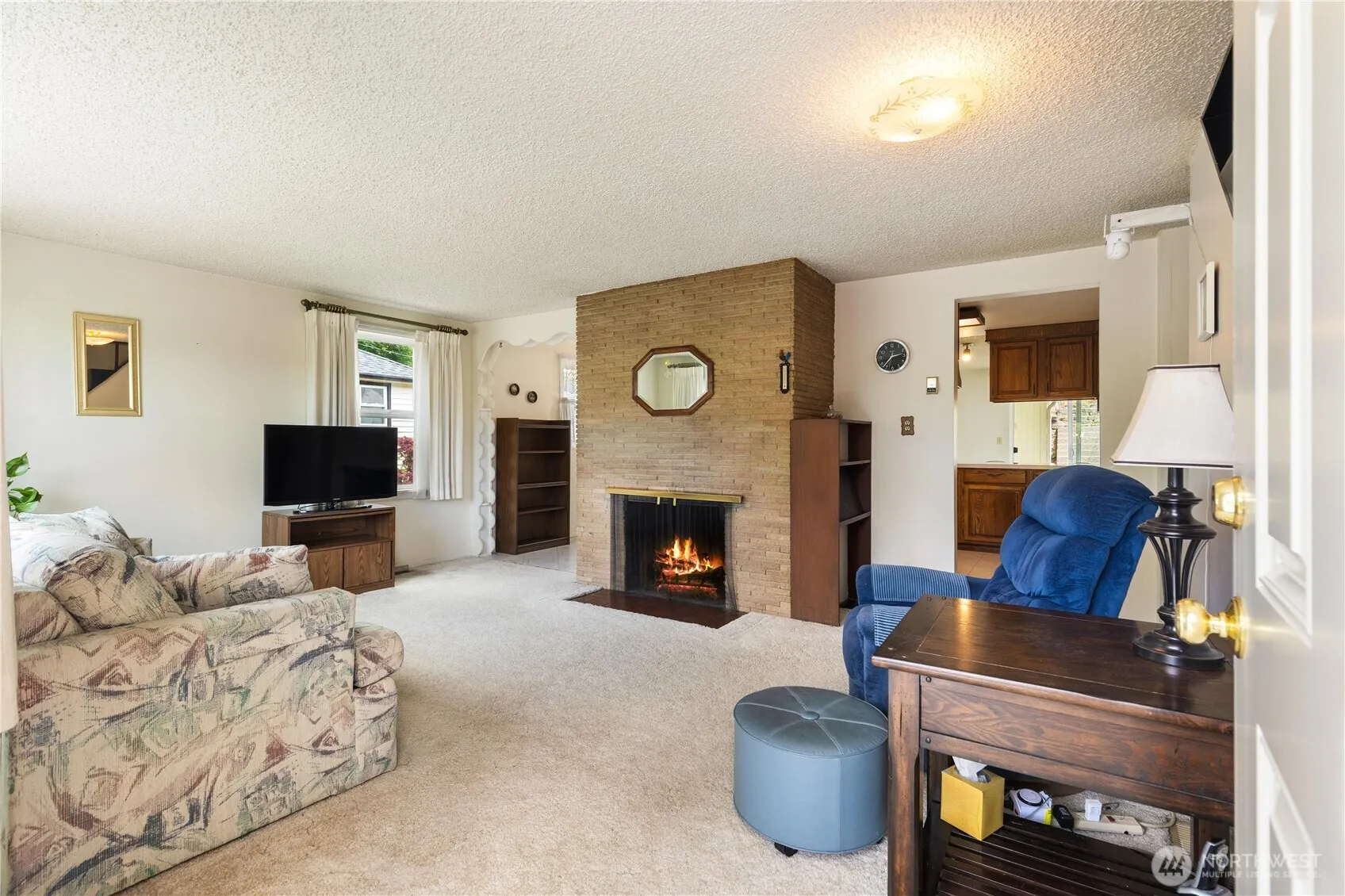 Property photo for 11418 Crestwood Drive S, Seattle photo 4