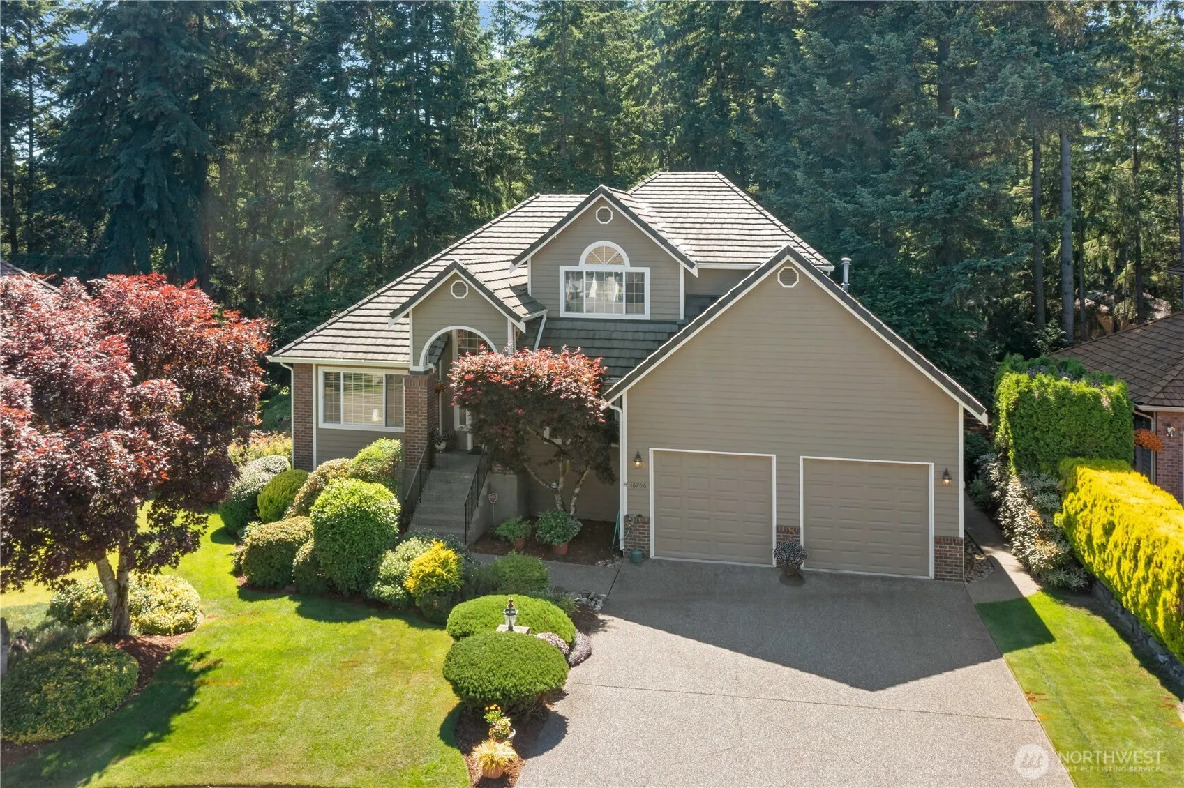 Property photo for 16706 90th Avenue E, Puyallup