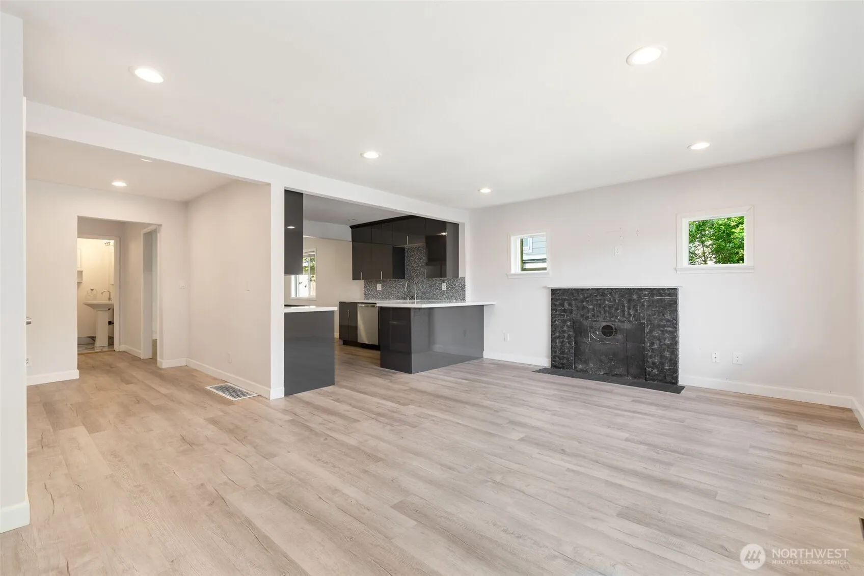 Property photo for 5209 S Dawson Street, Seattle photo 4