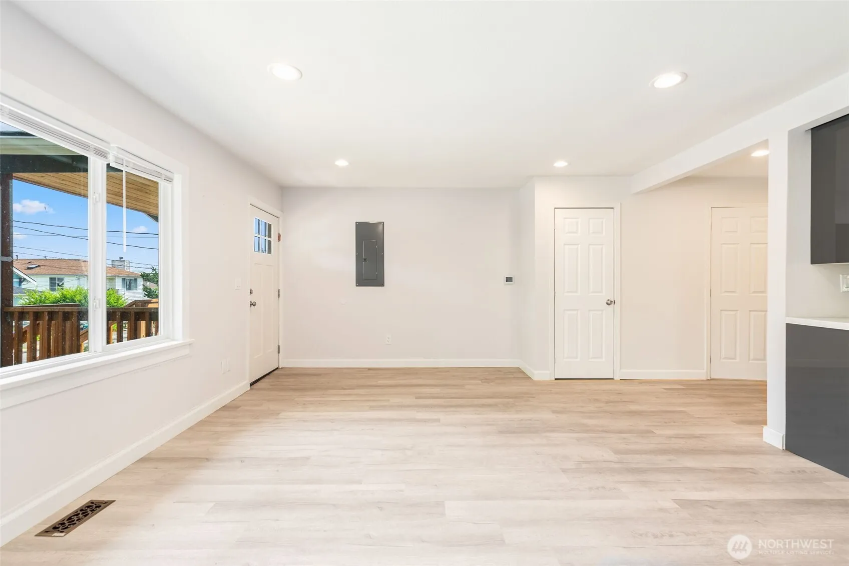 Property photo for 5209 S Dawson Street, Seattle photo 3