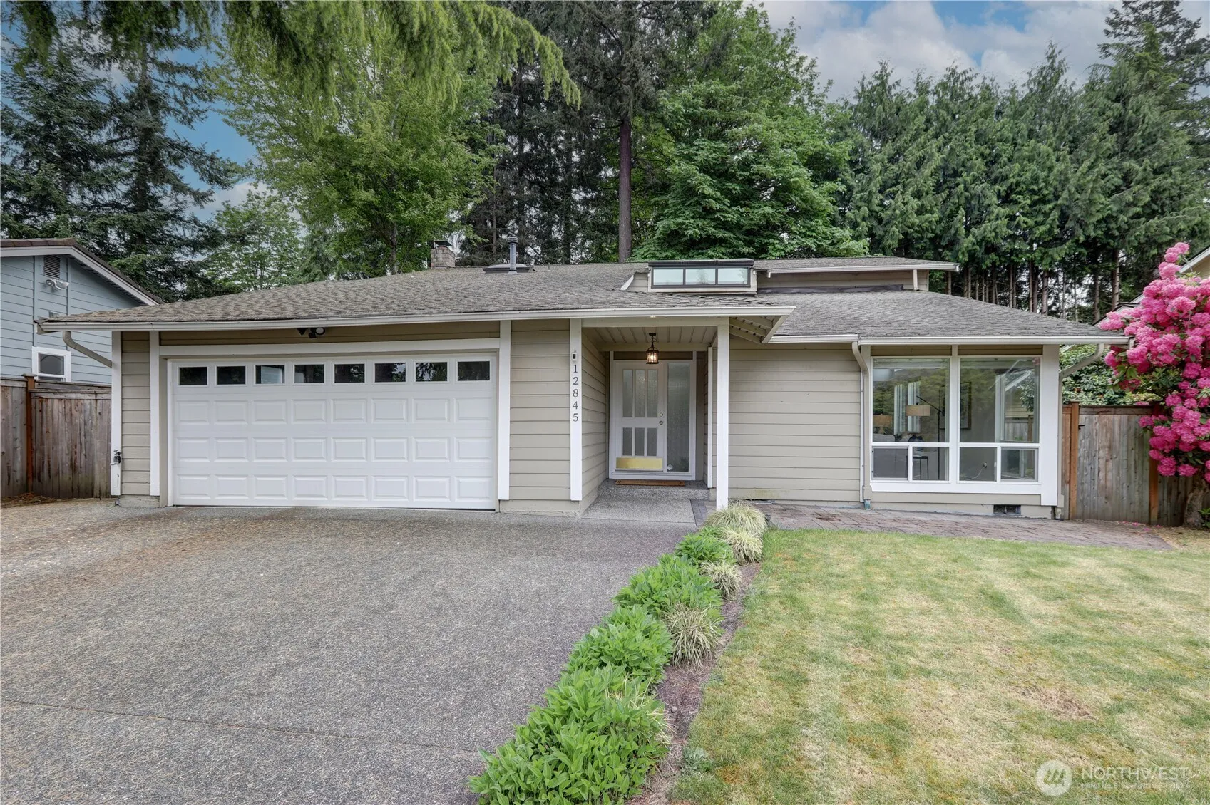 Property photo for 12845 Ne 109th Place, Kirkland