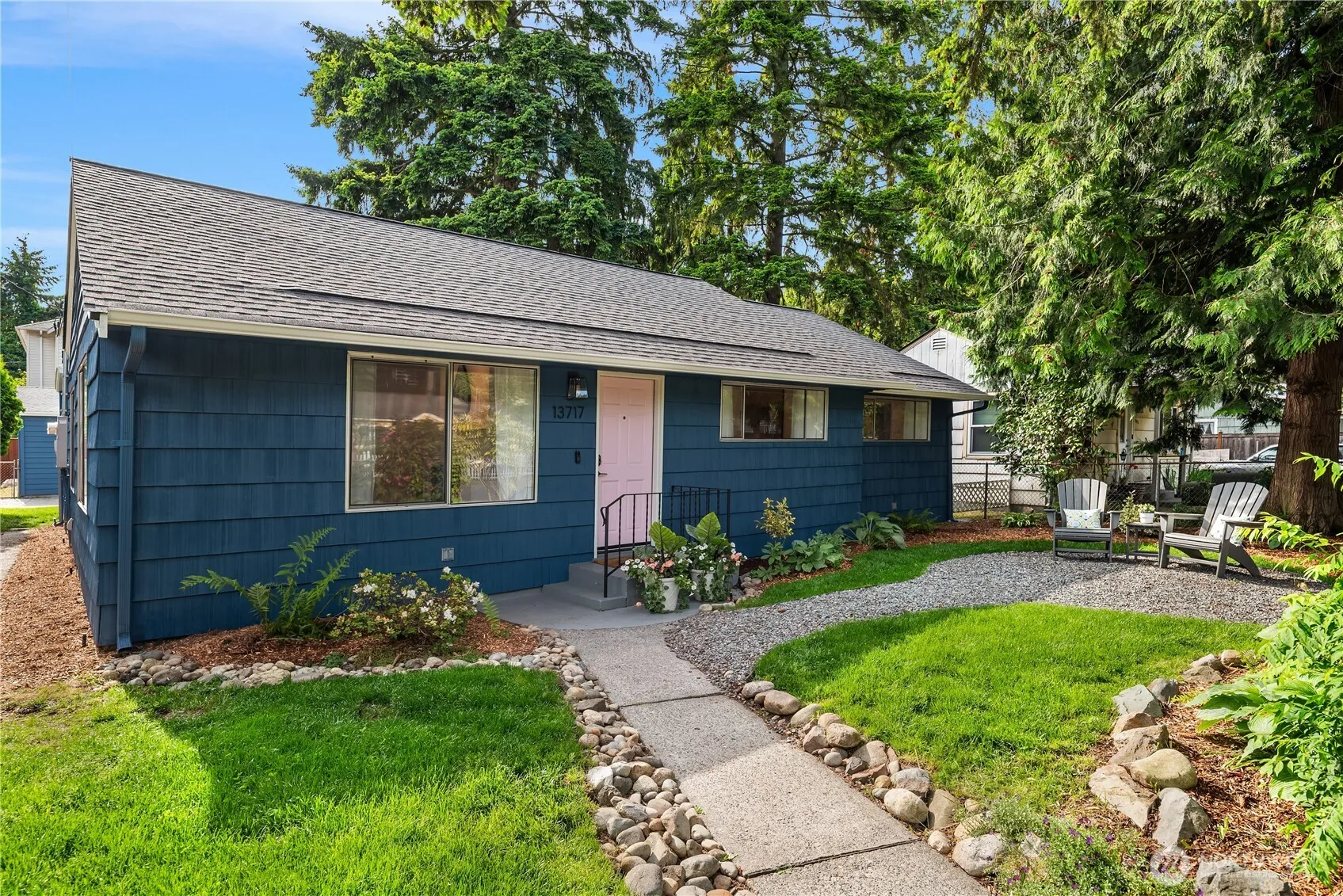 Property photo for 13717 Stone Avenue N, Seattle