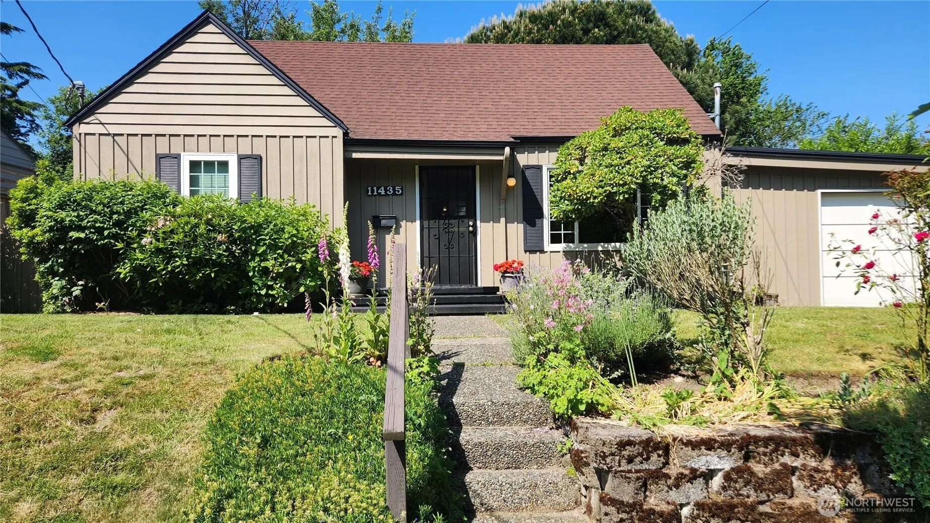 Property photo for 11435 71st Place S, Seattle