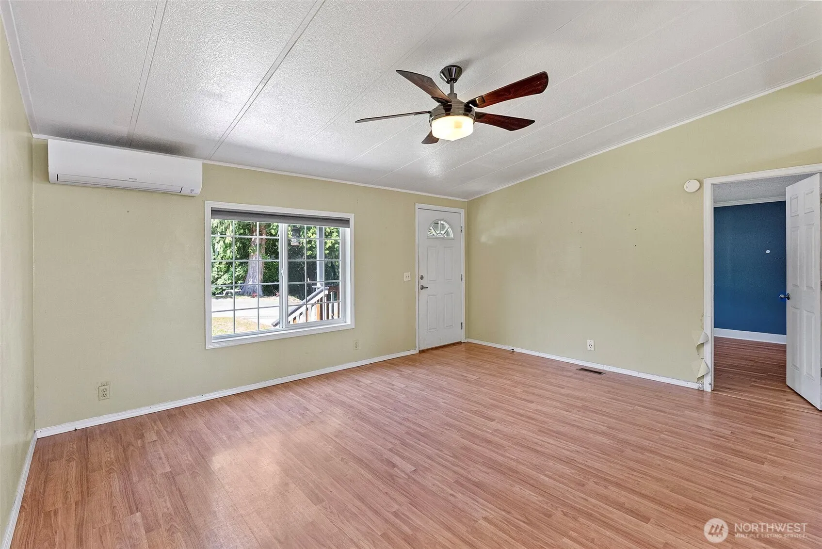 Property photo for 4133 W N Street, Bremerton photo 5