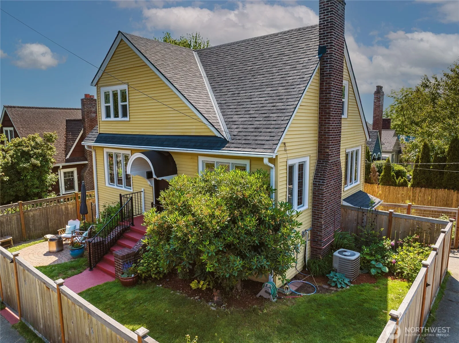 Property photo for 8117 5th Avenue Ne, Seattle