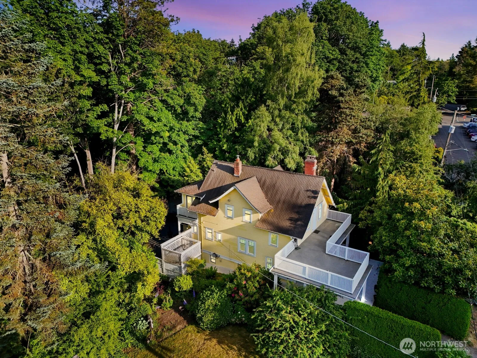 Property photo for 4324 35th Avenue W, Seattle