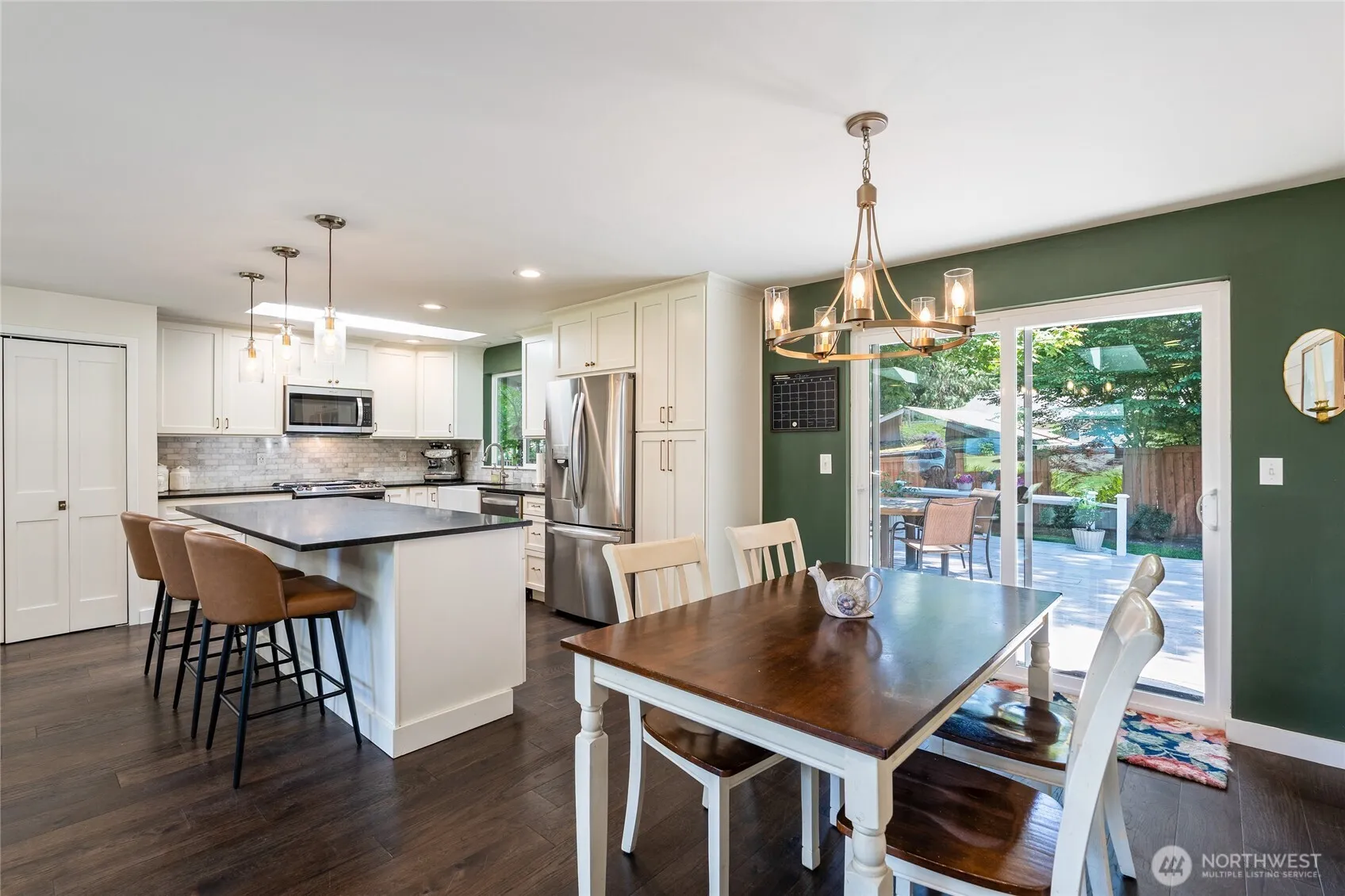 Property photo for 2628 Panaview Boulevard, Everett photo 5