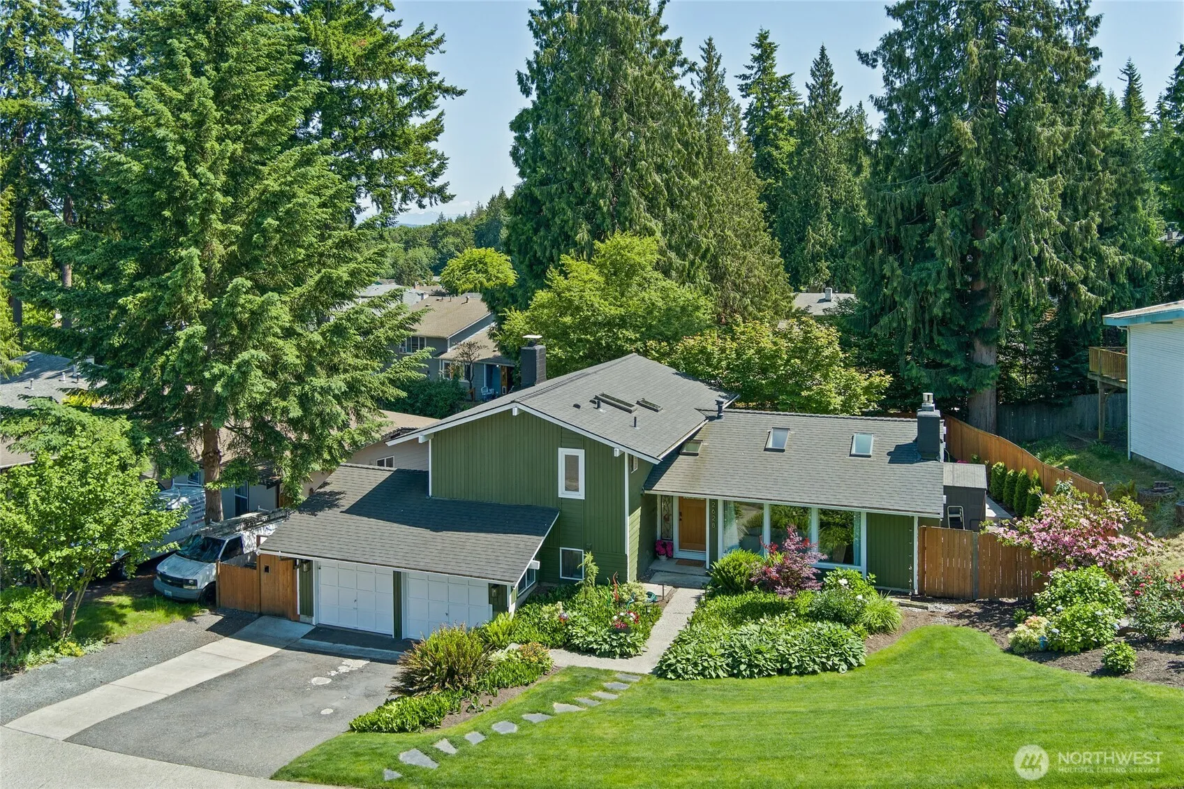 Property photo for 2628 Panaview Boulevard, Everett