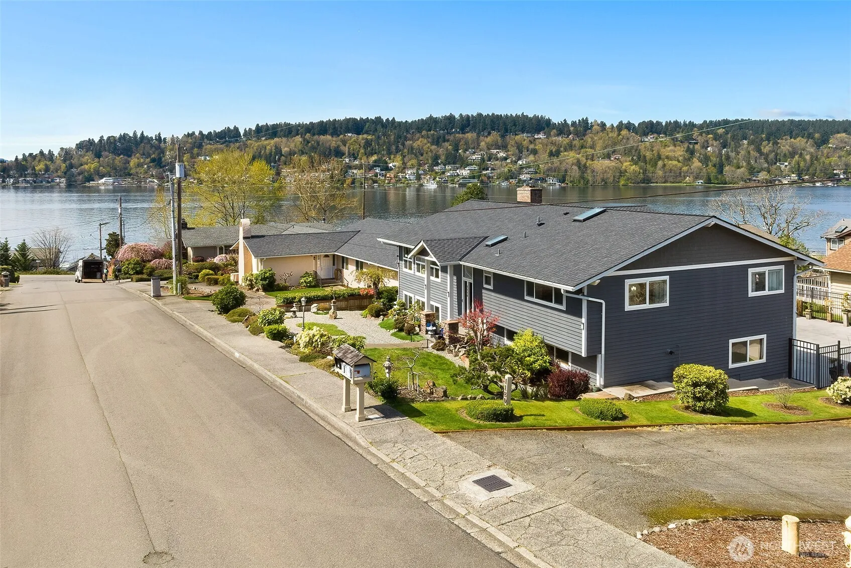 Property photo for 1116 N 38th Street, Renton photo 2