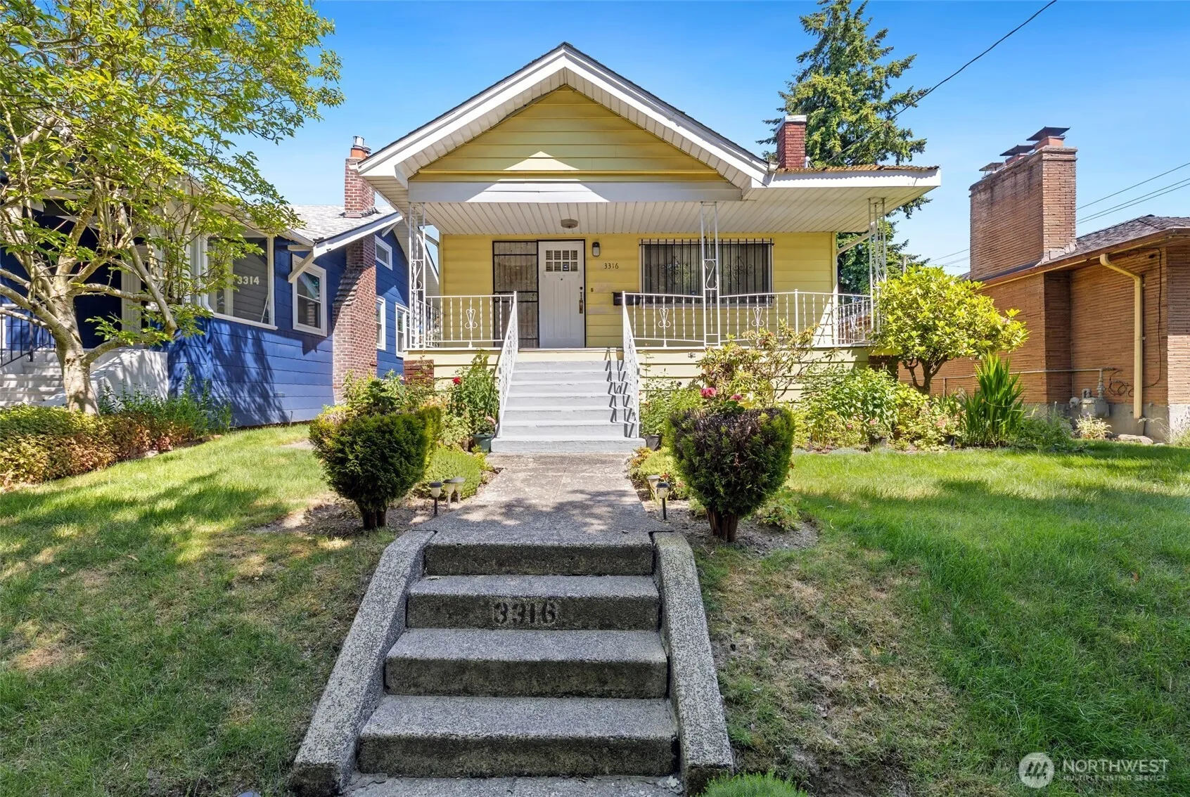 Property photo for 3316 17th Avenue S, Seattle