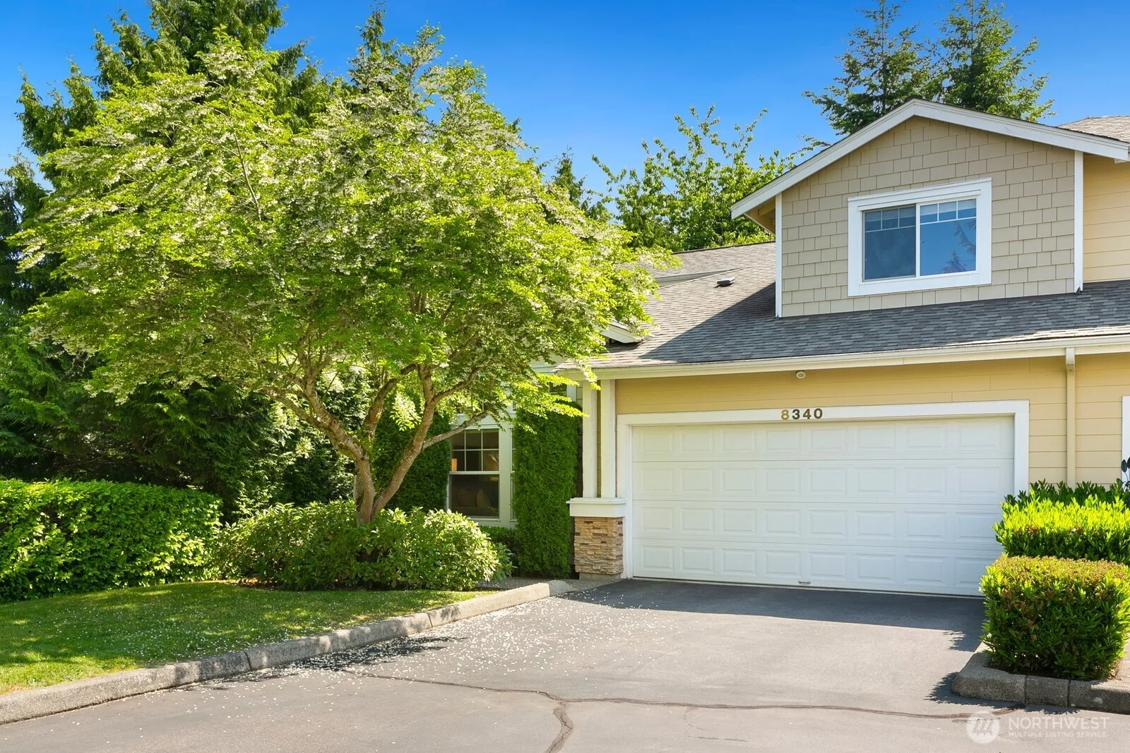 Property photo for 8340 Ne 140th Street #g8340, Kirkland