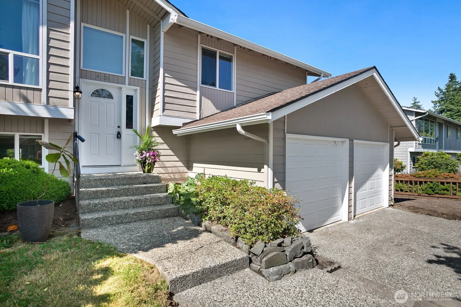 Property photo for 4206 Se 1st Place, Renton