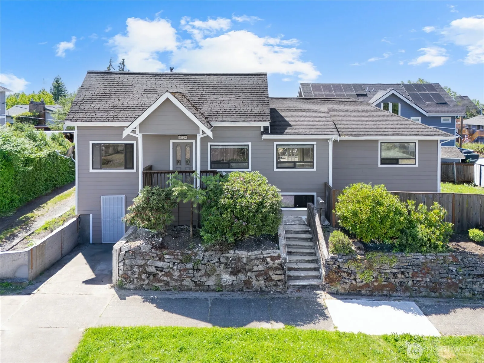 Property photo for 5709 51st Avenue S, Seattle