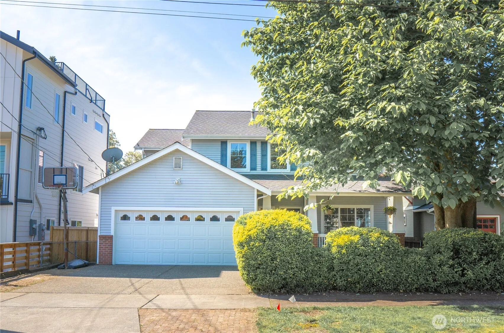Property photo for 643 Nw 77th Street, Seattle photo 3
