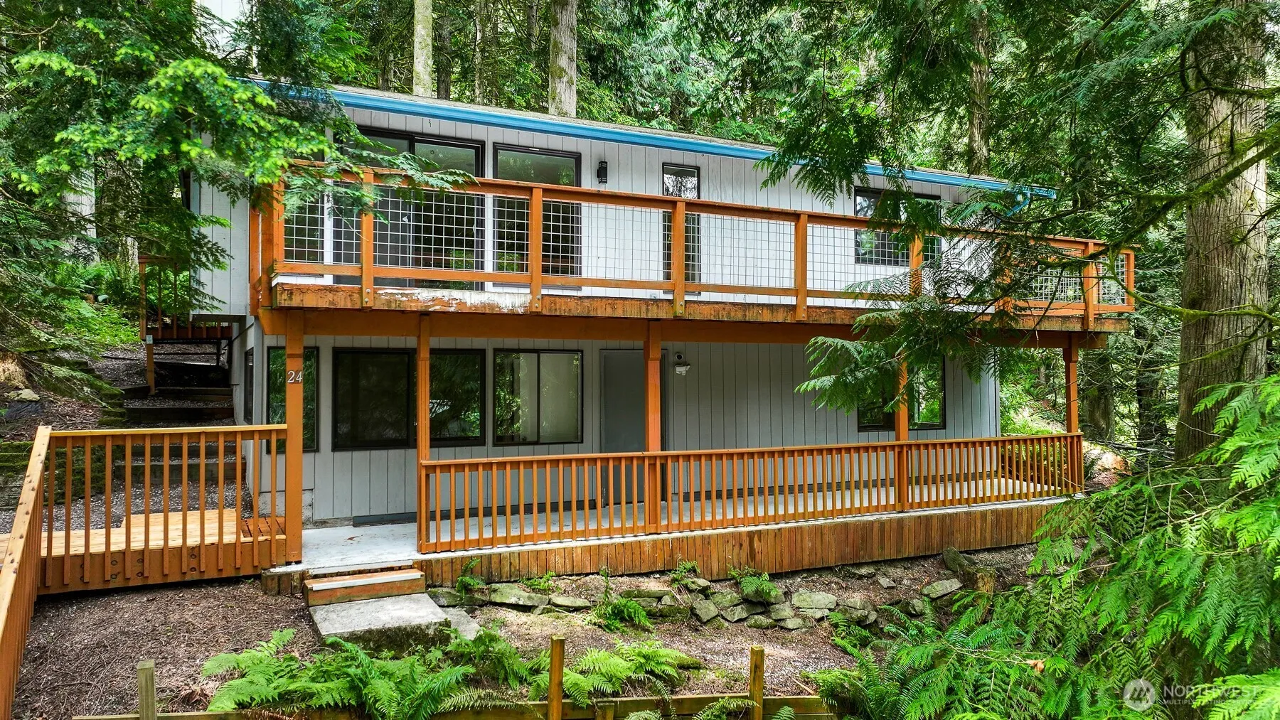 Property photo for 24 Jasper Ridge Lane, Bellingham photo 2