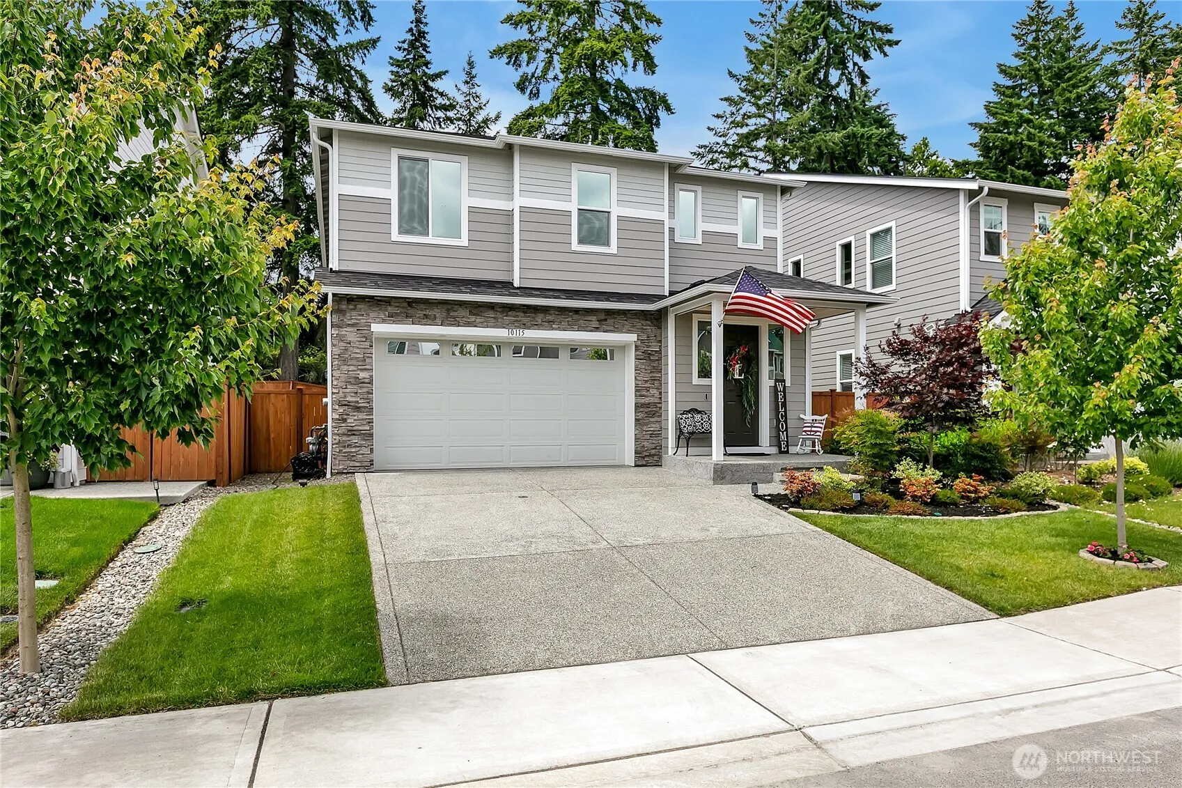 Property photo for 10115 Ramble Drive Nw, Bremerton photo 2