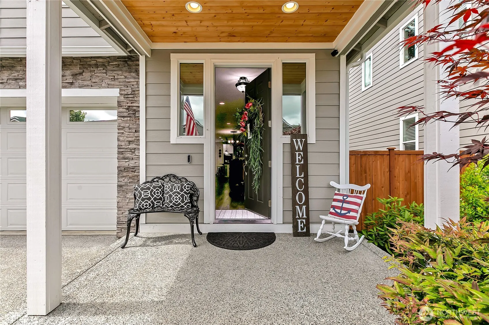 Property photo for 10115 Ramble Drive Nw, Bremerton photo 3