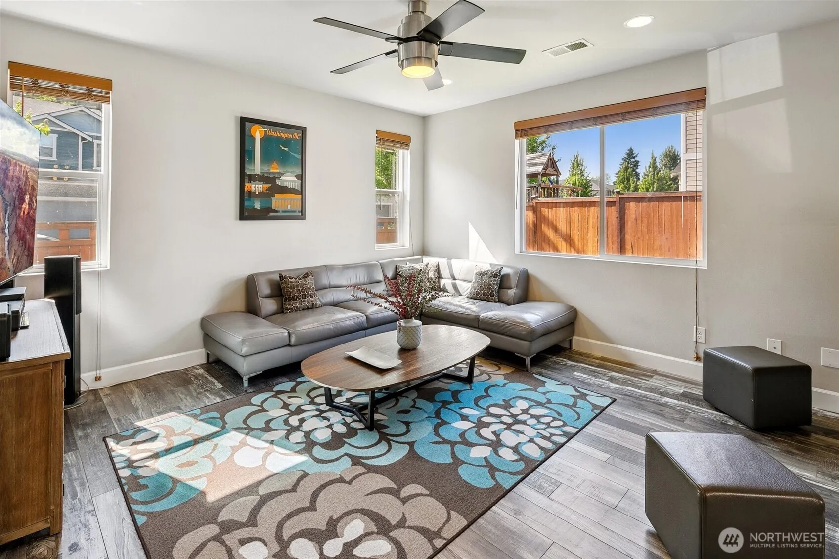 Property photo for 458 Se 111th Place, Seattle photo 4