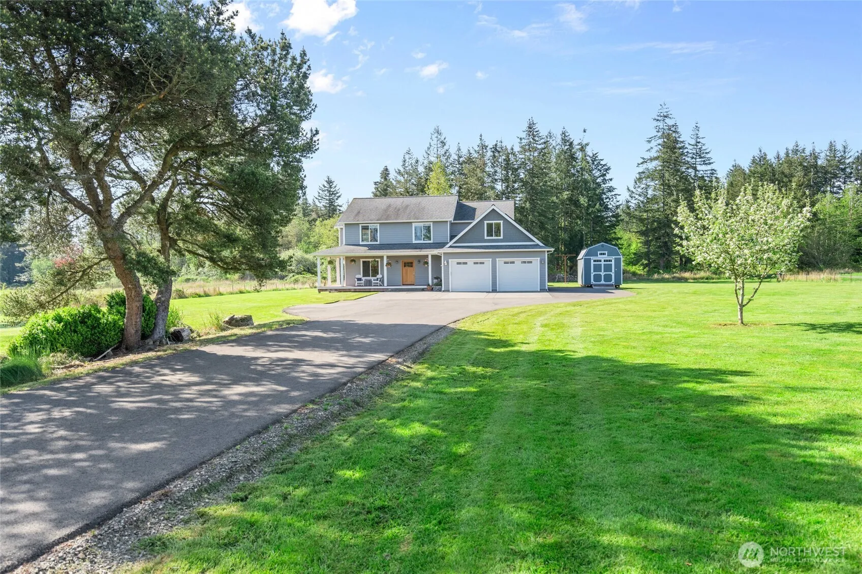 Property photo for 1717 E Smith Road, Bellingham