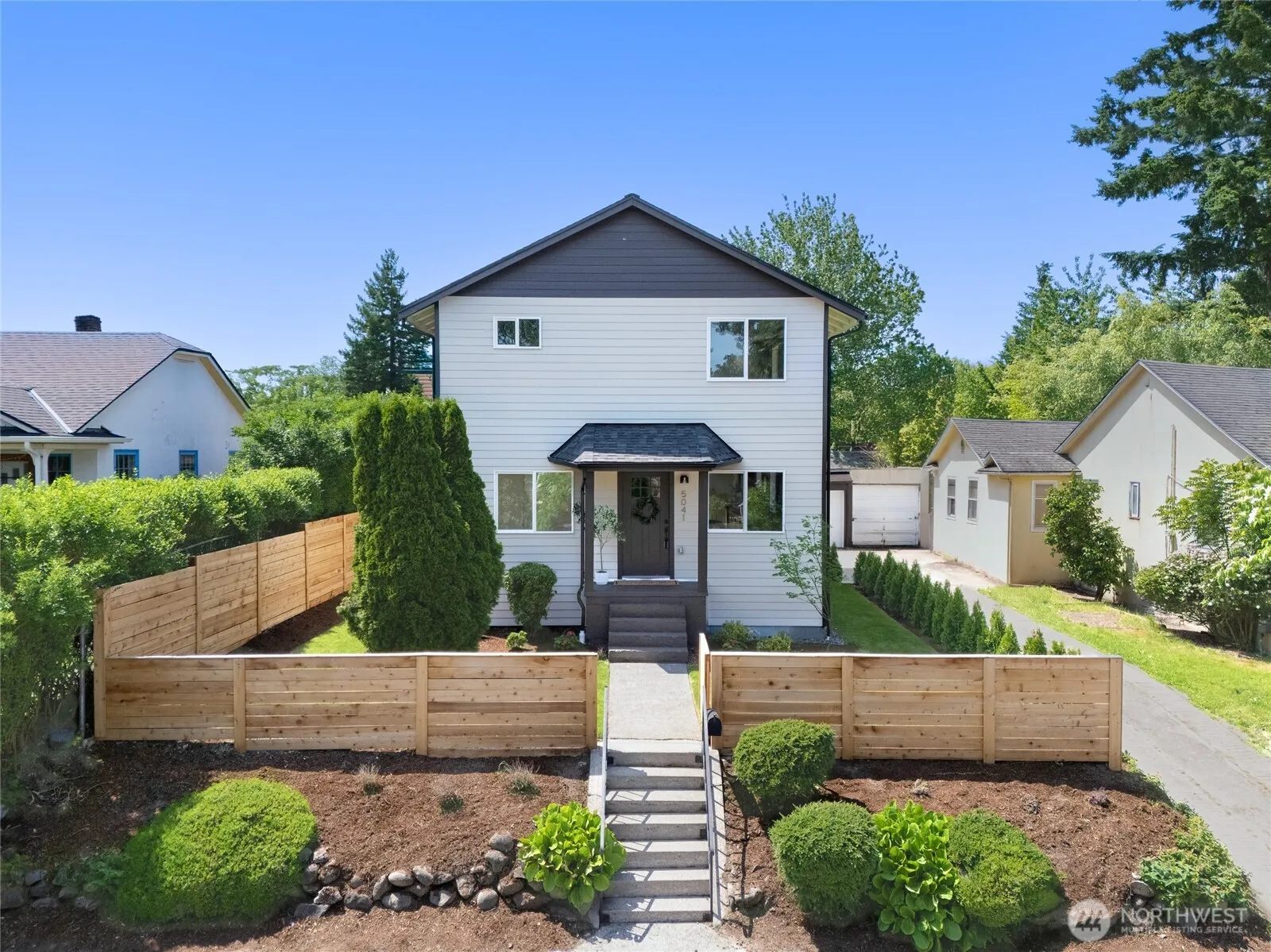Property photo for 5041 Bowen Place S, Seattle