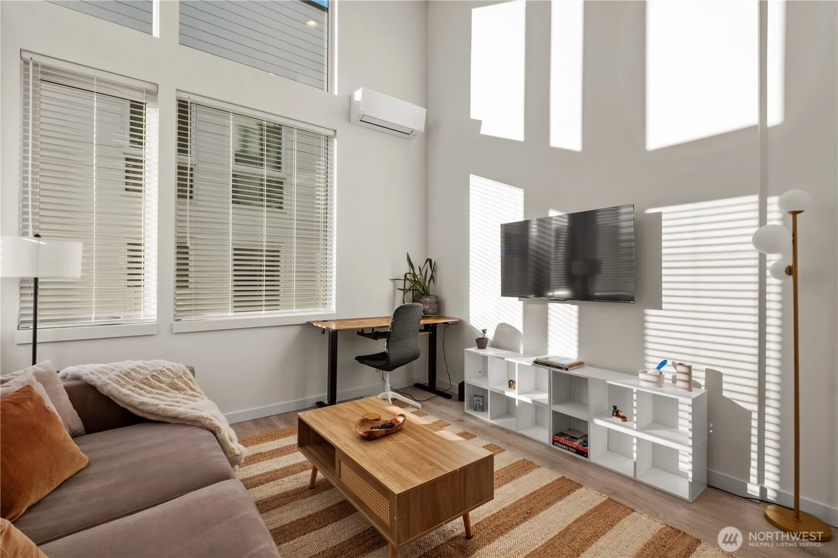 Property photo for 916 Nw 56th Street #f, Seattle photo 4