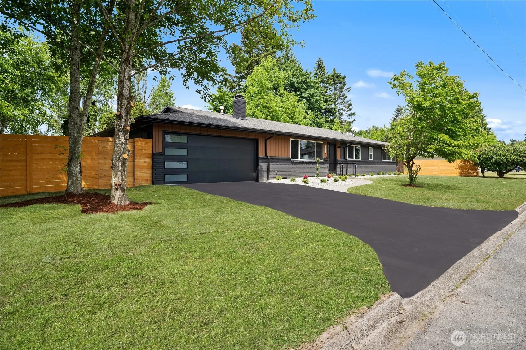 Property photo for 12808 Se 170th Street, Renton photo 2
