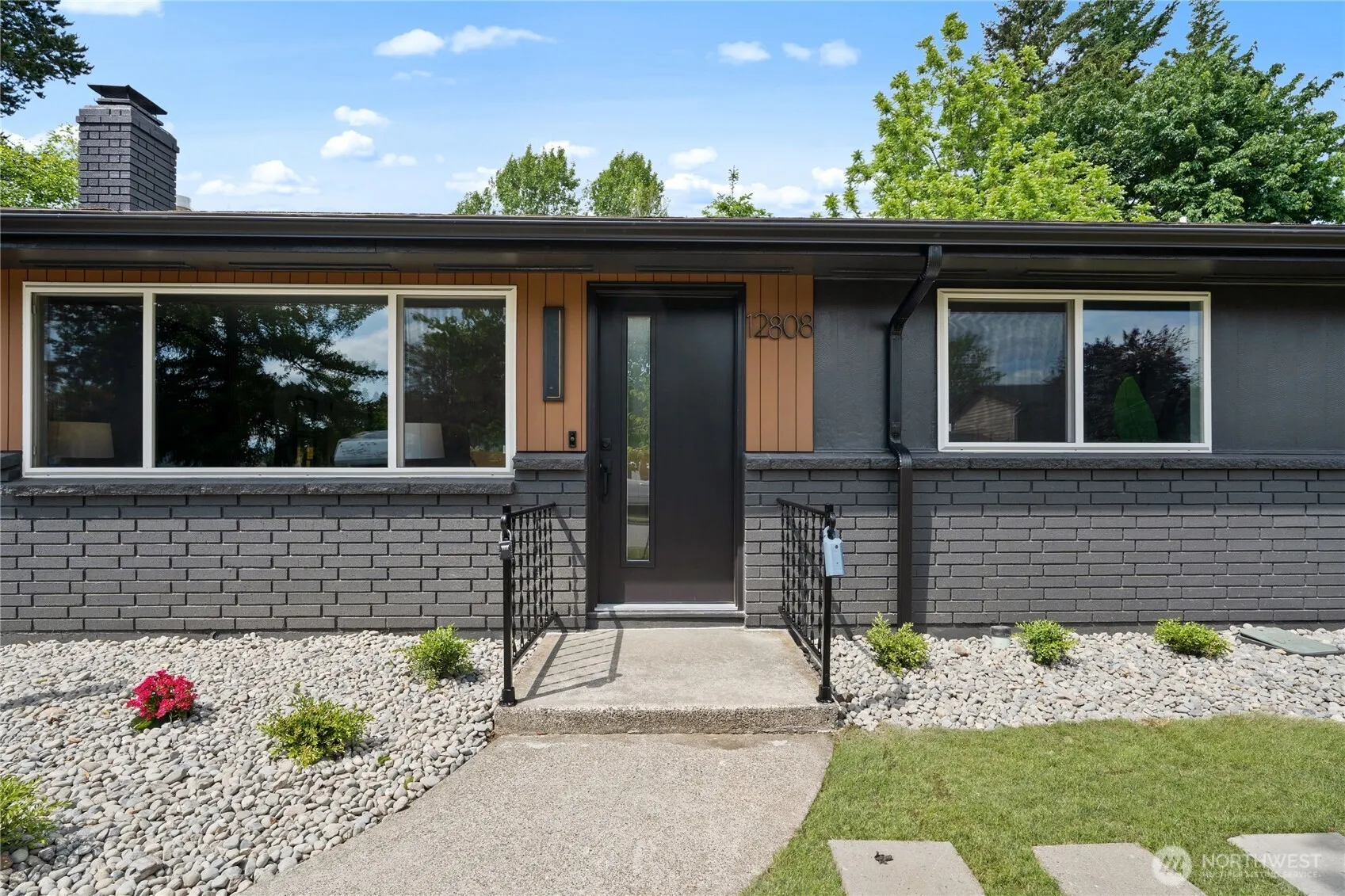 Property photo for 12808 Se 170th Street, Renton photo 3