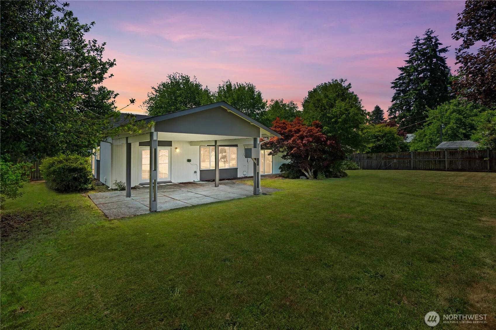 Property photo for 1203 137th Street E, Tacoma photo 2