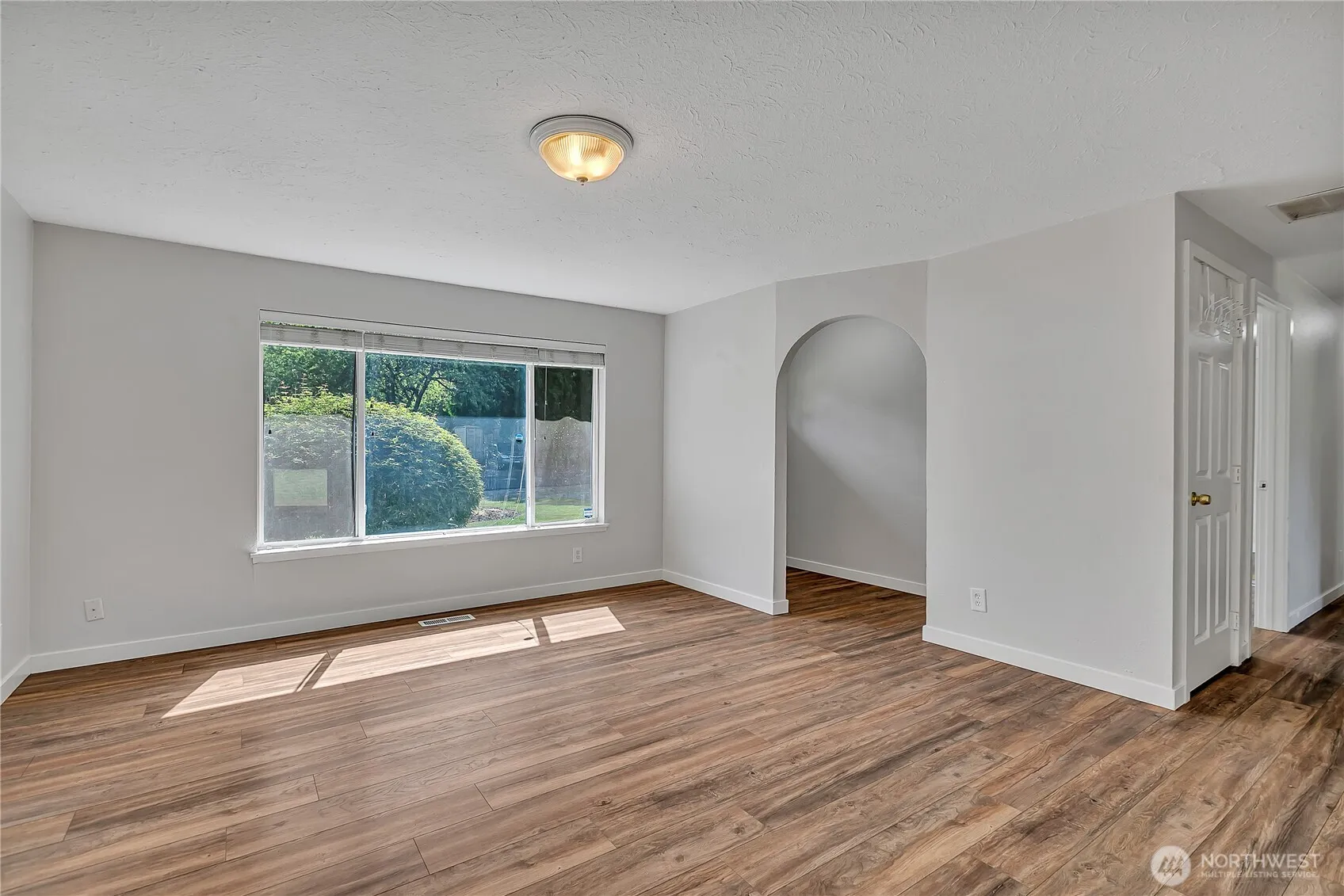 Property photo for 817 Hilltop Avenue, Kent photo 5