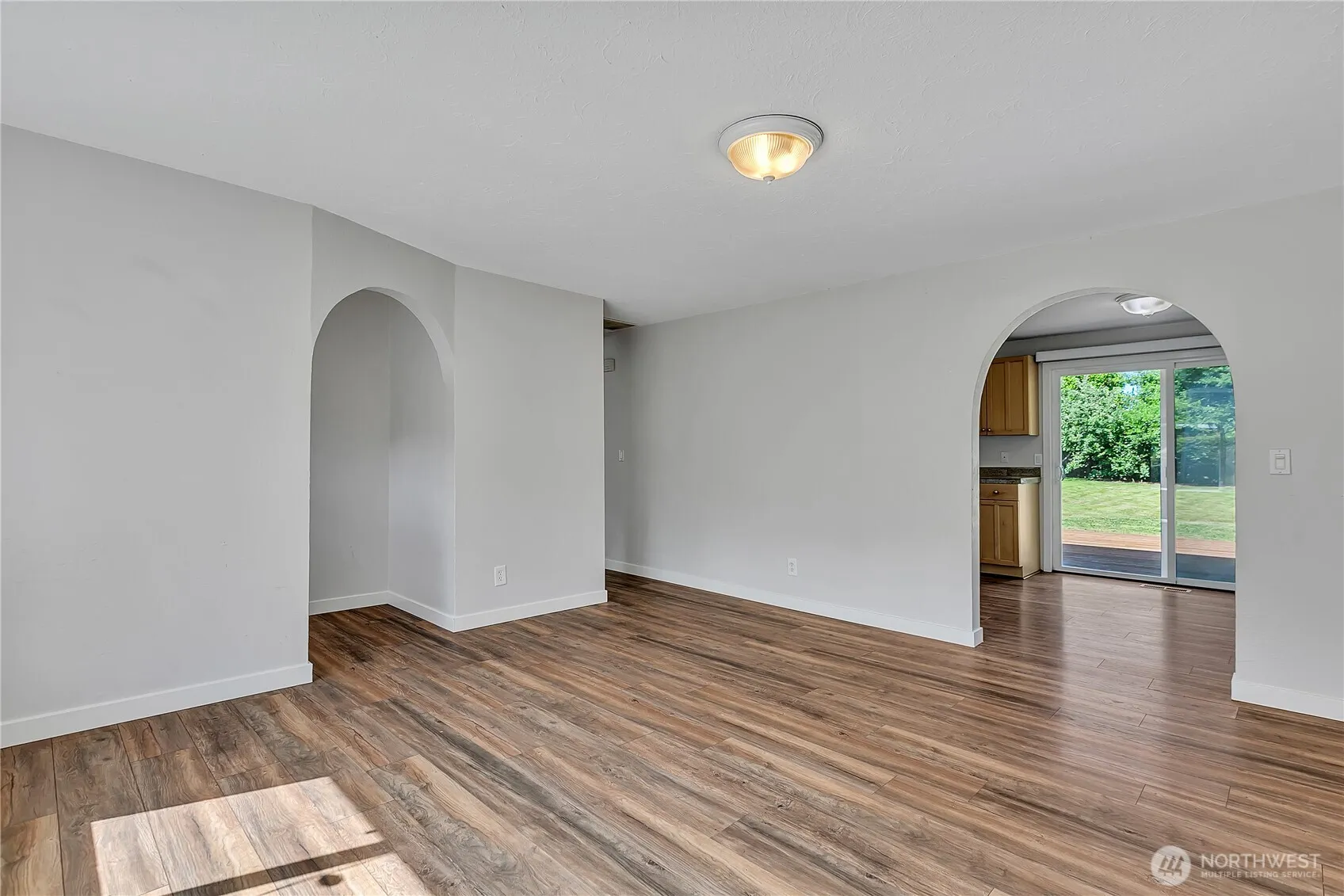 Property photo for 817 Hilltop Avenue, Kent photo 3