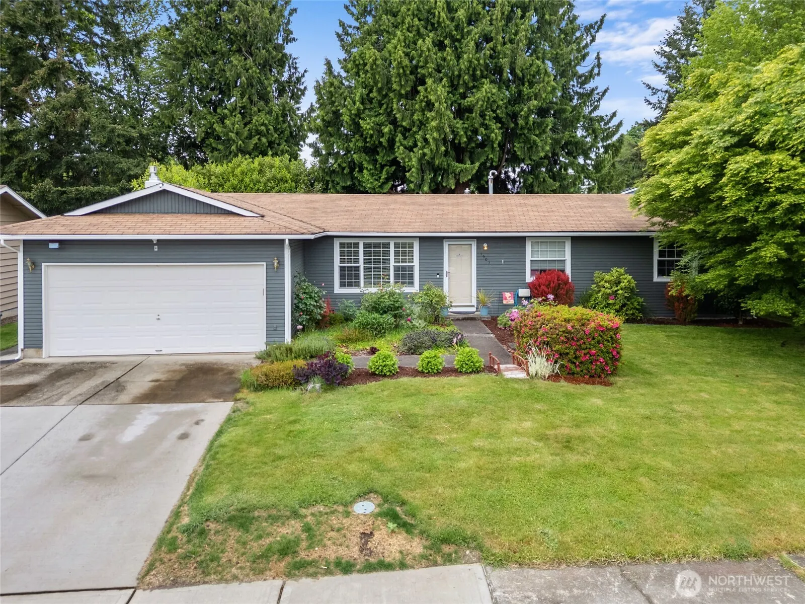 Property photo for 1505 32nd Street Se, Auburn